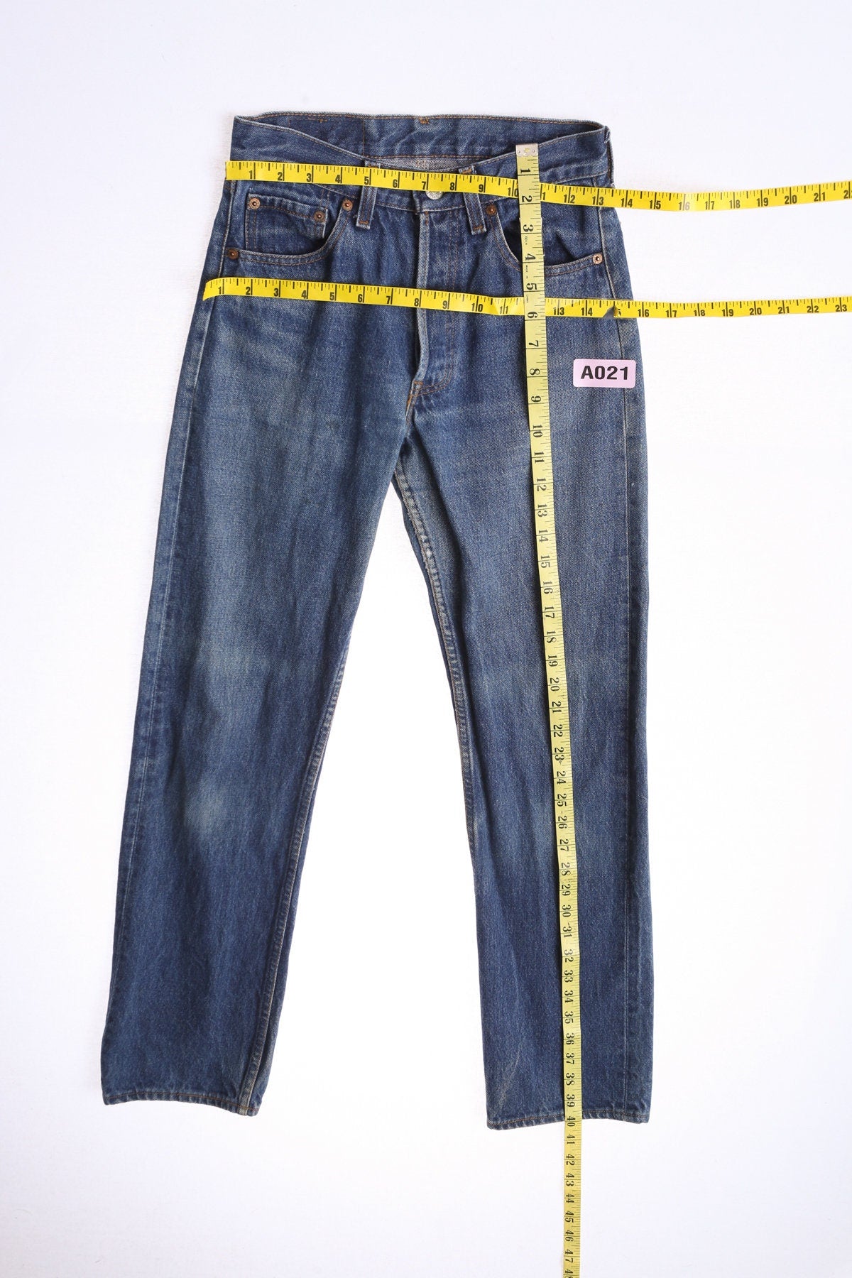 Vintage 501 XX Levi's Jeans - Dark Wash - Era 80s - 90s
