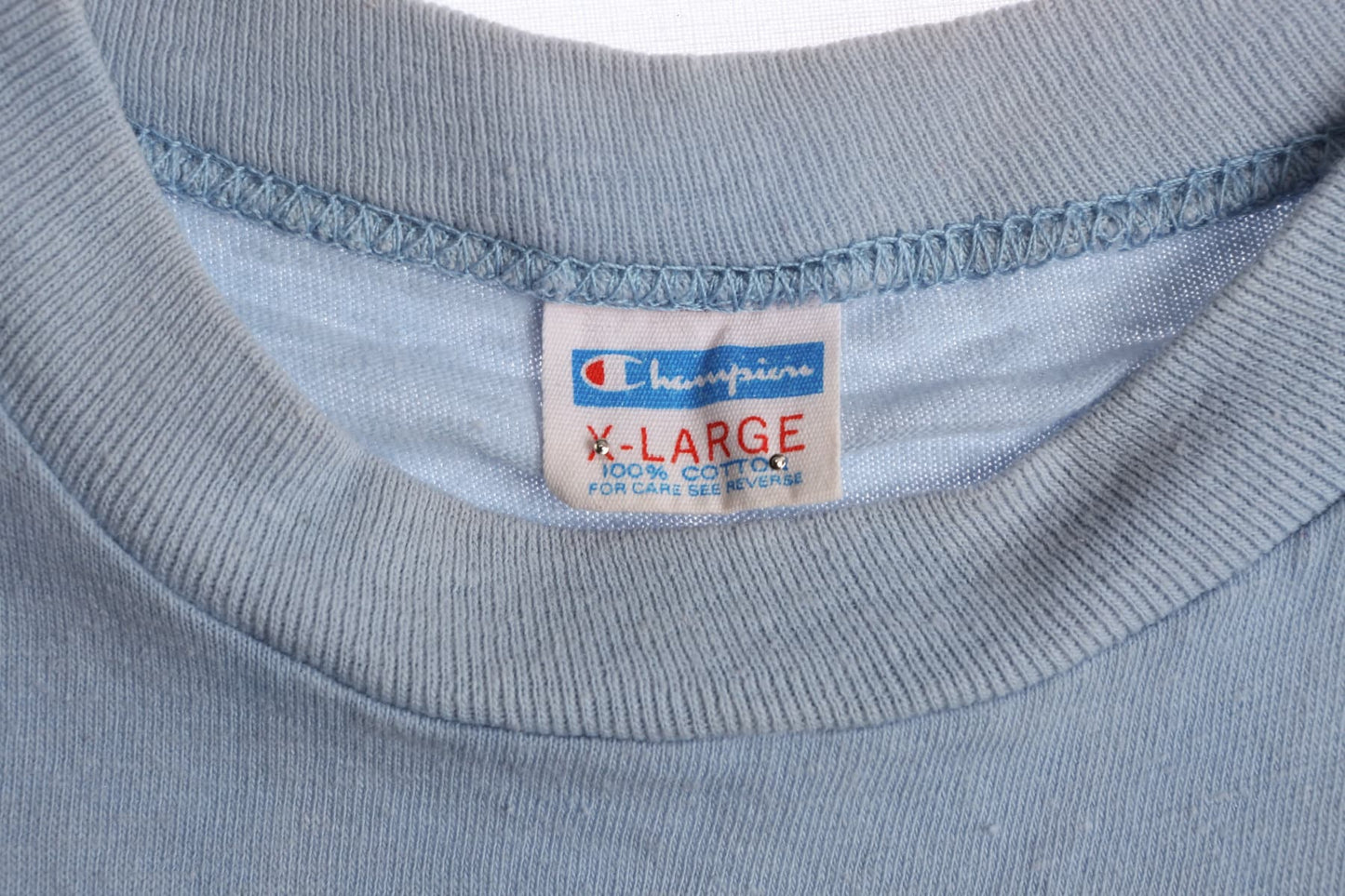 Vintage Iron Print Red Cloud Blue T-shirt