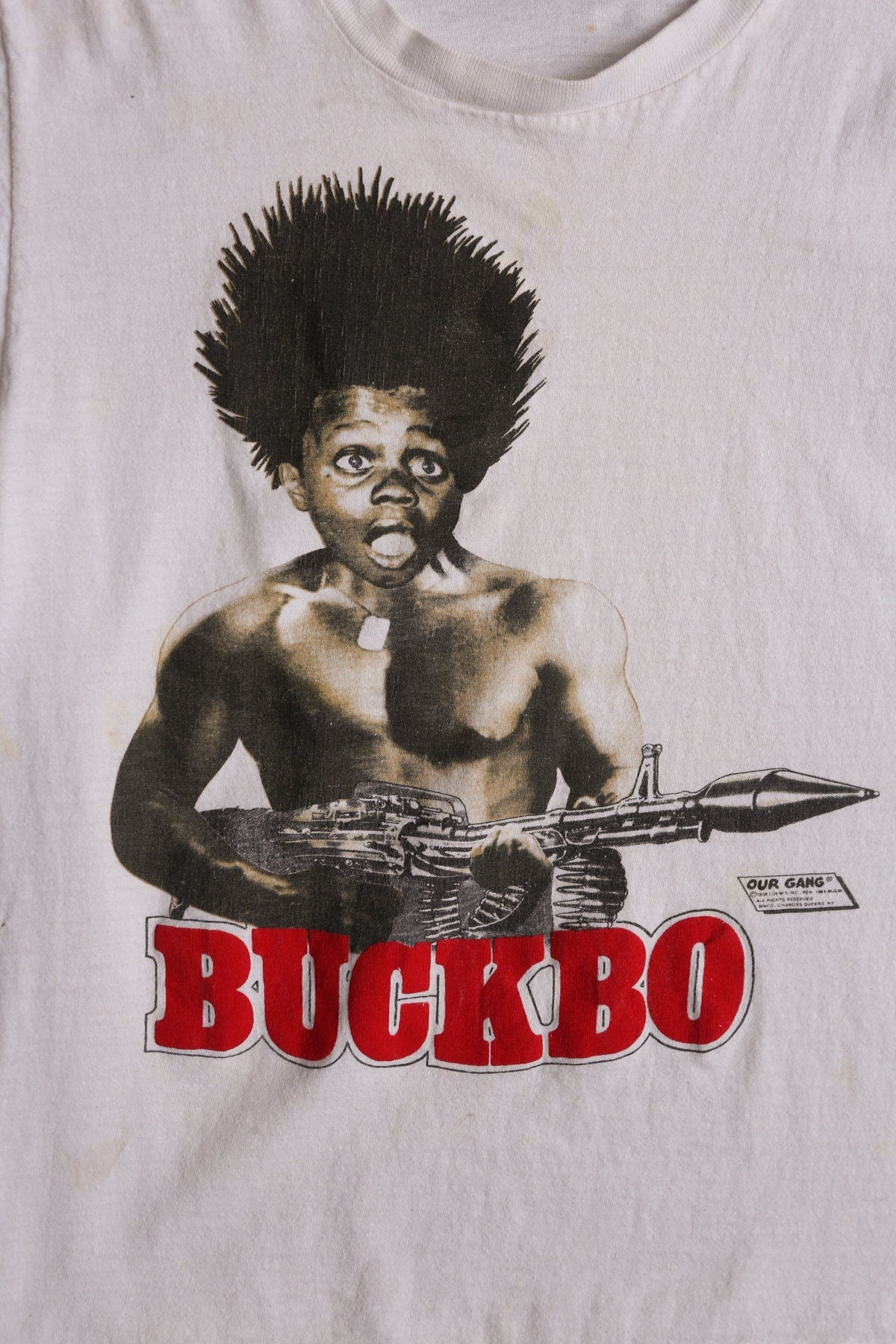 BUCKBO 90s Graphic T-shirt