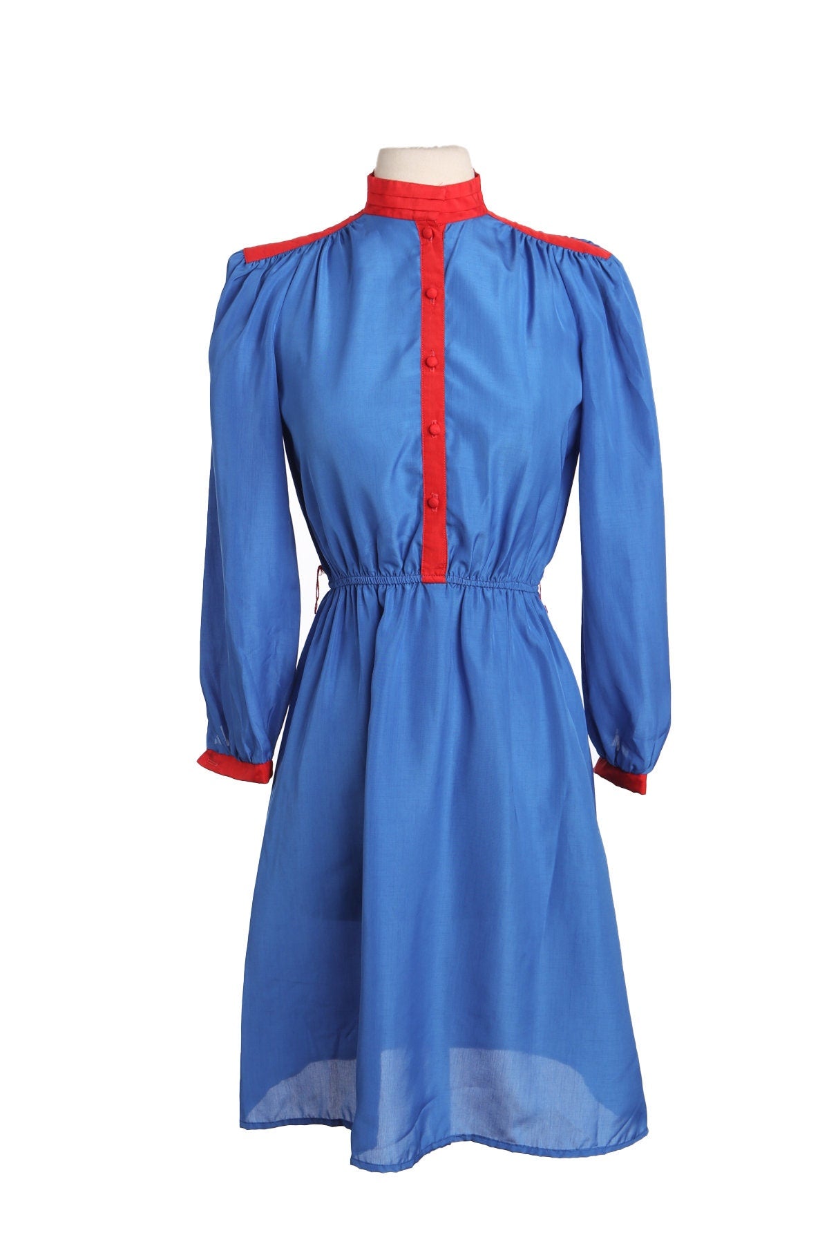 Vintage Blue Casual Dress with Red Collar and Shoulders