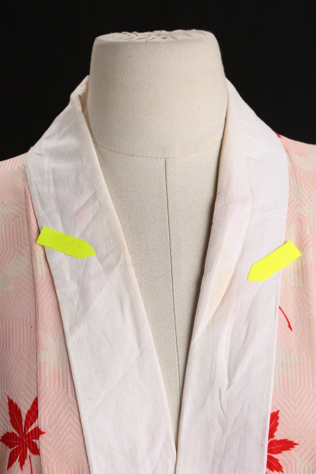 Vintage Kimono Robe - Red Sleaves Print