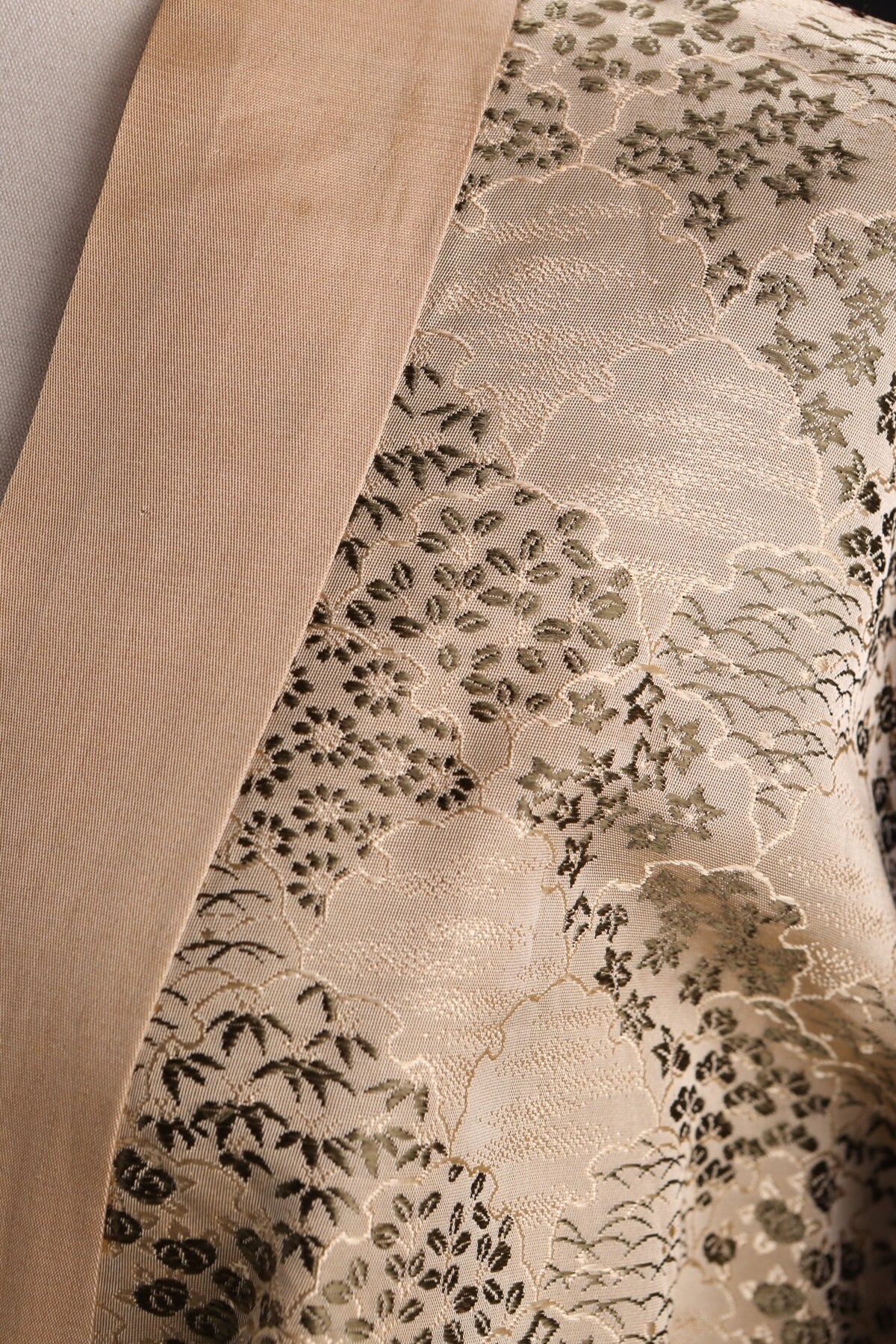 Vintage Brown Kimono Robe with Flower Pattern Details