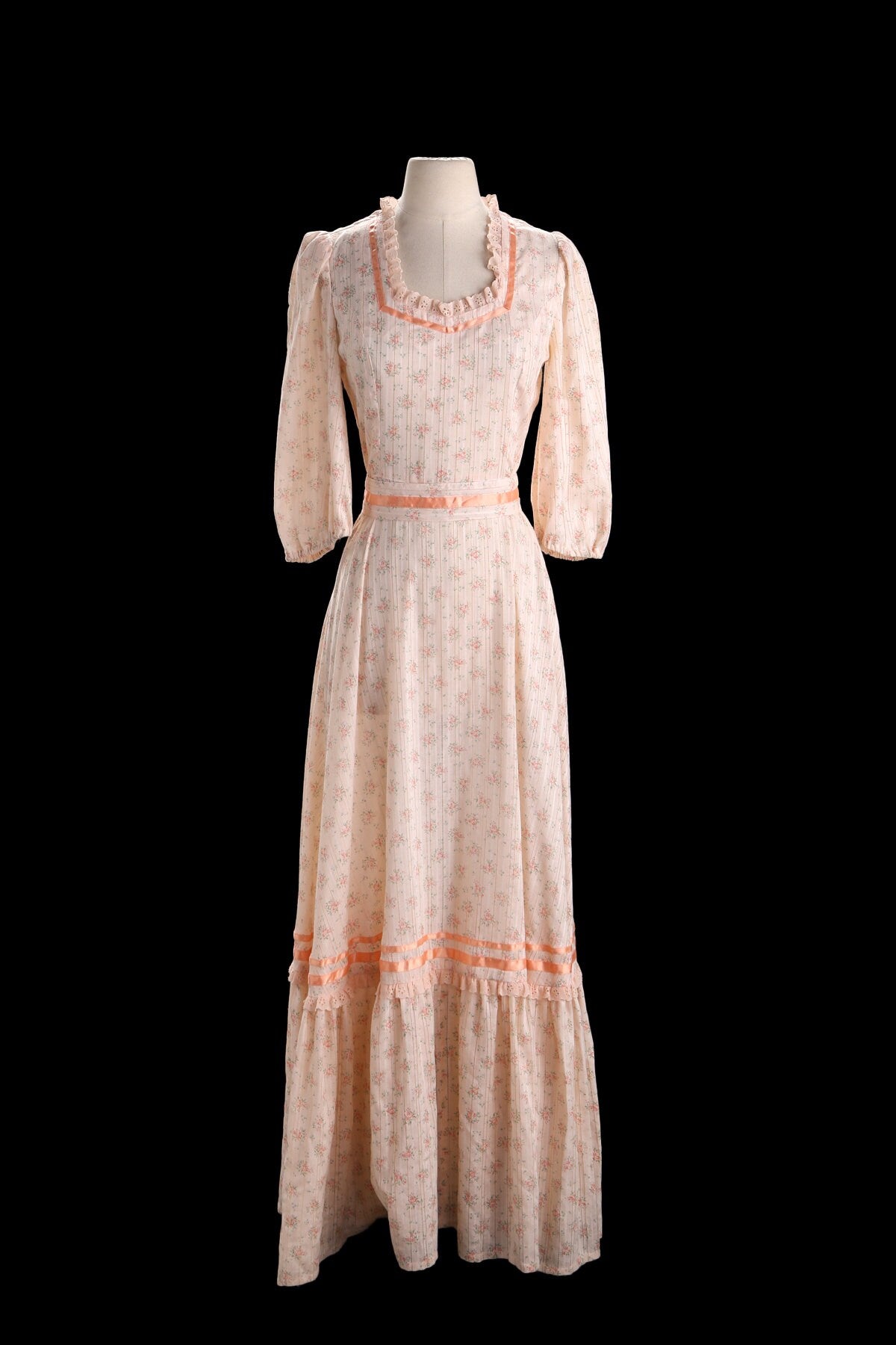 Vintage Prairie Dress - Orange Floral Print - Era 1970s - 1980s