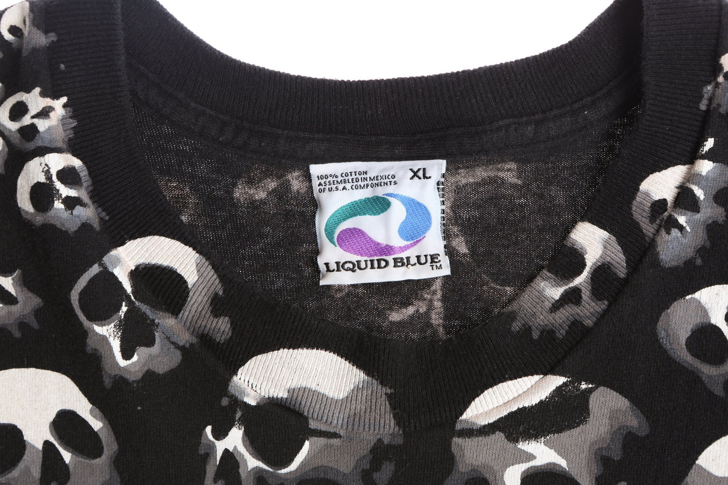 1992 Liquid Blue Black Skulls Graphic T-shirt by Chris Pinkerton