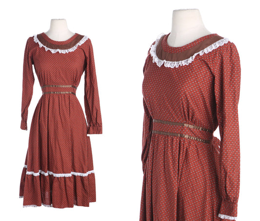 70s Women Prairie Dress - White Lace Collar Details