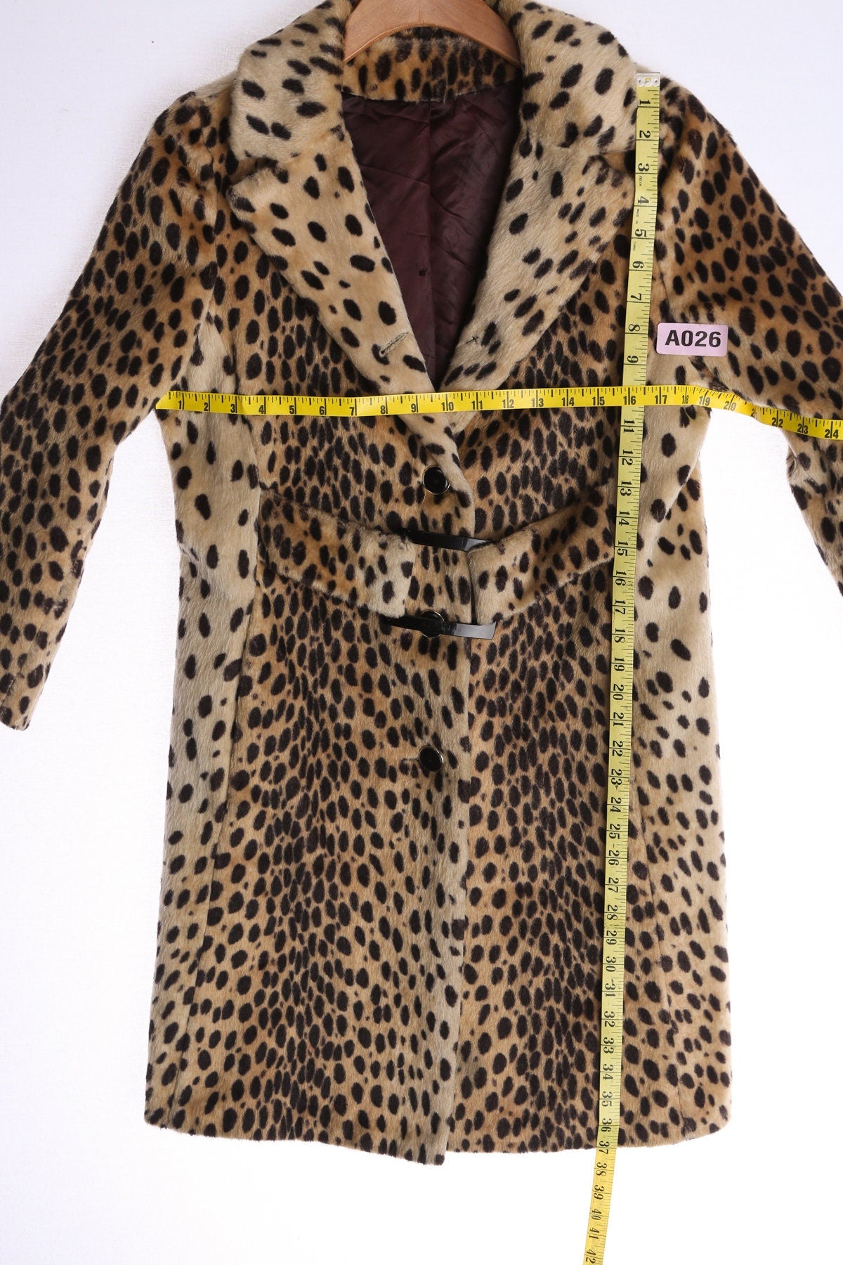Vintage Cheetah Print Women Winter Coat - Designed by De Milo - Era 40s - 60s