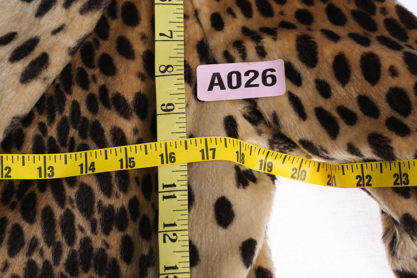 Vintage Cheetah Print Women Winter Coat - Designed by De Milo - Era 40s - 60s