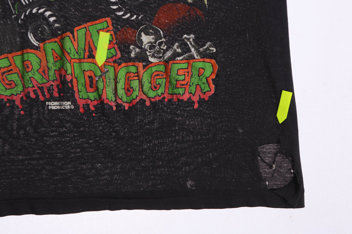Grave Digger Black Graphic T-shirt - Monster Truck