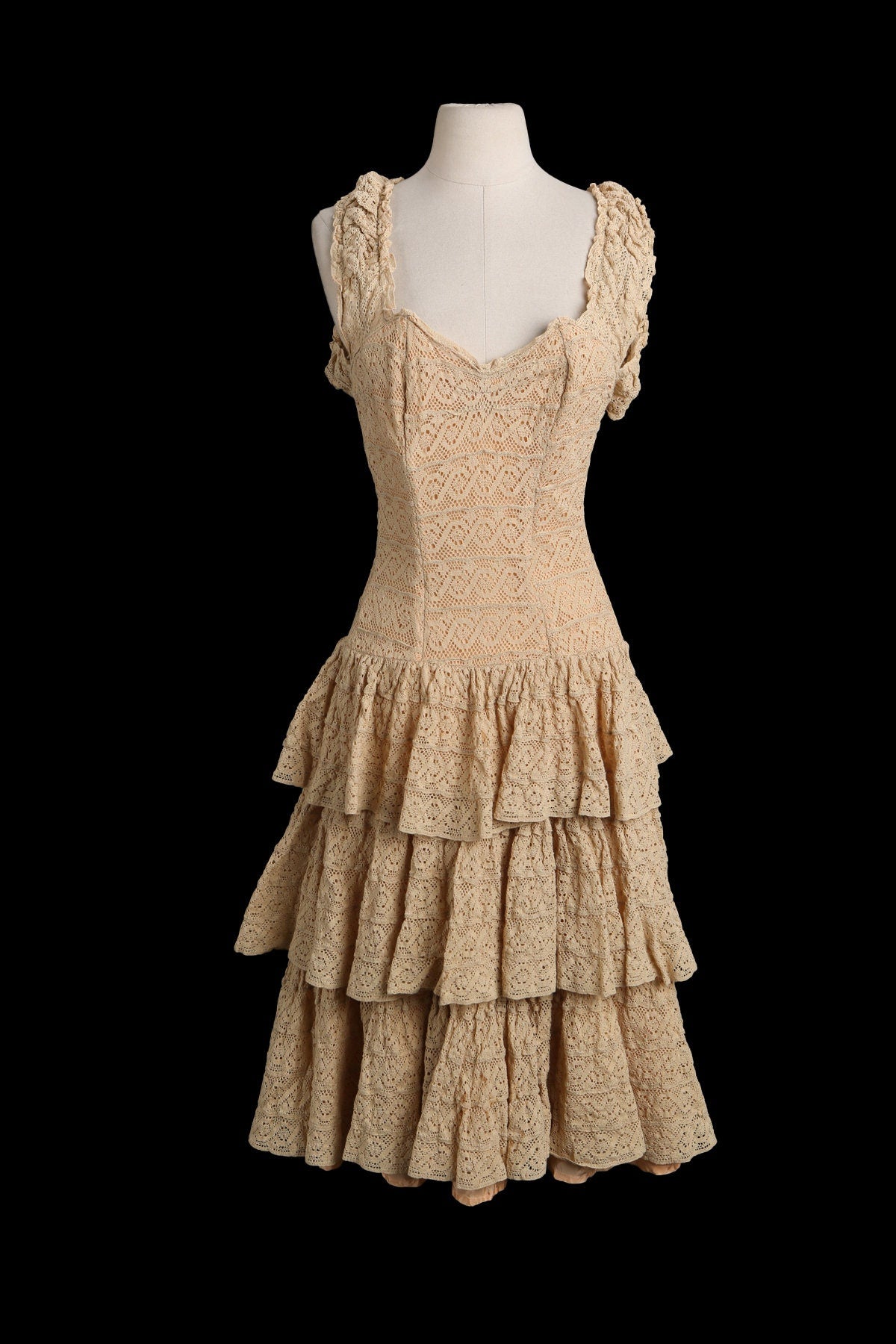 Vintage Crochet Dress - Era 1940s - 1950s - Costume Made - Casual - Metal Zipper Back Closure