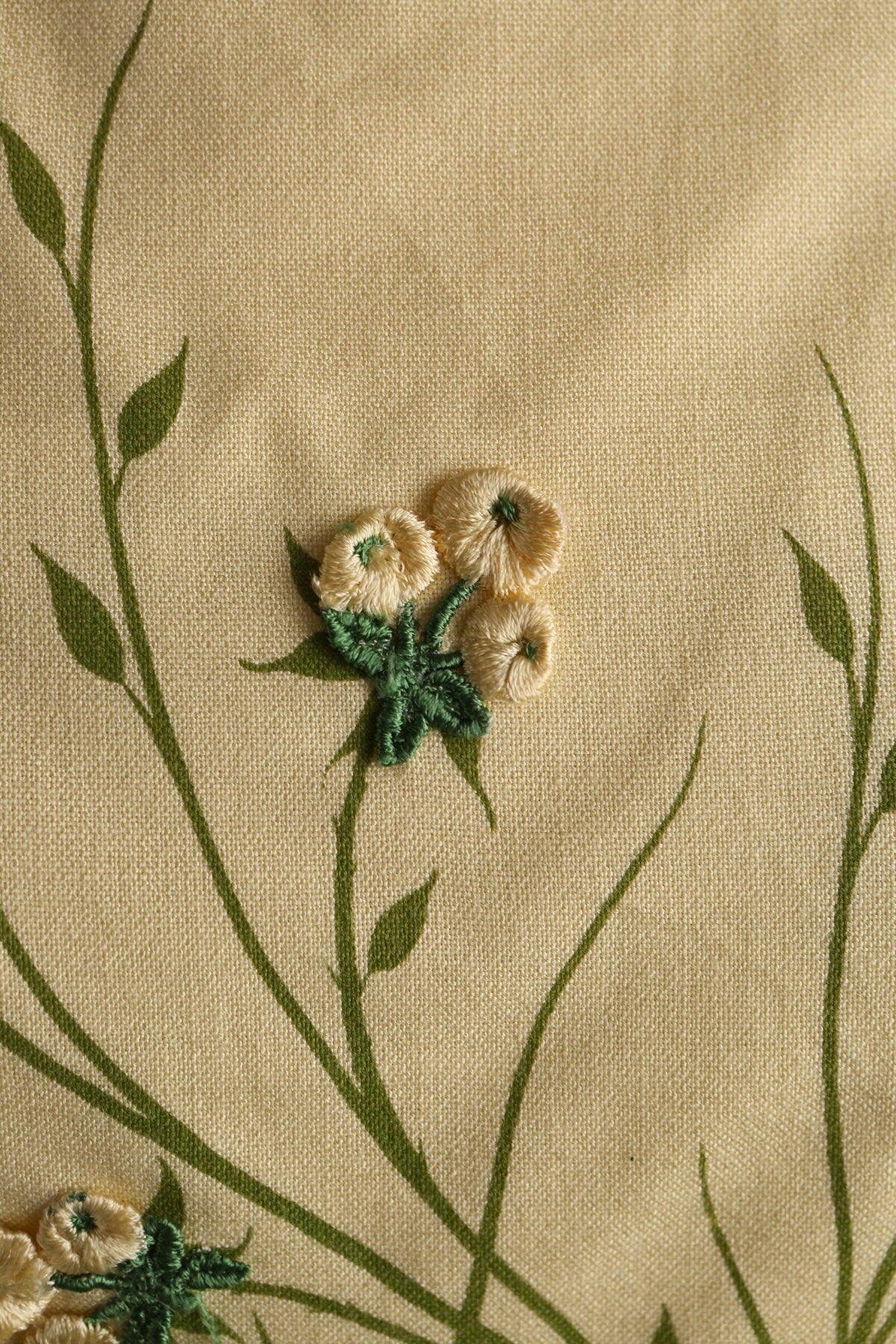 Vintage Women Yellow Casual Dress with Flower Embroidery Details