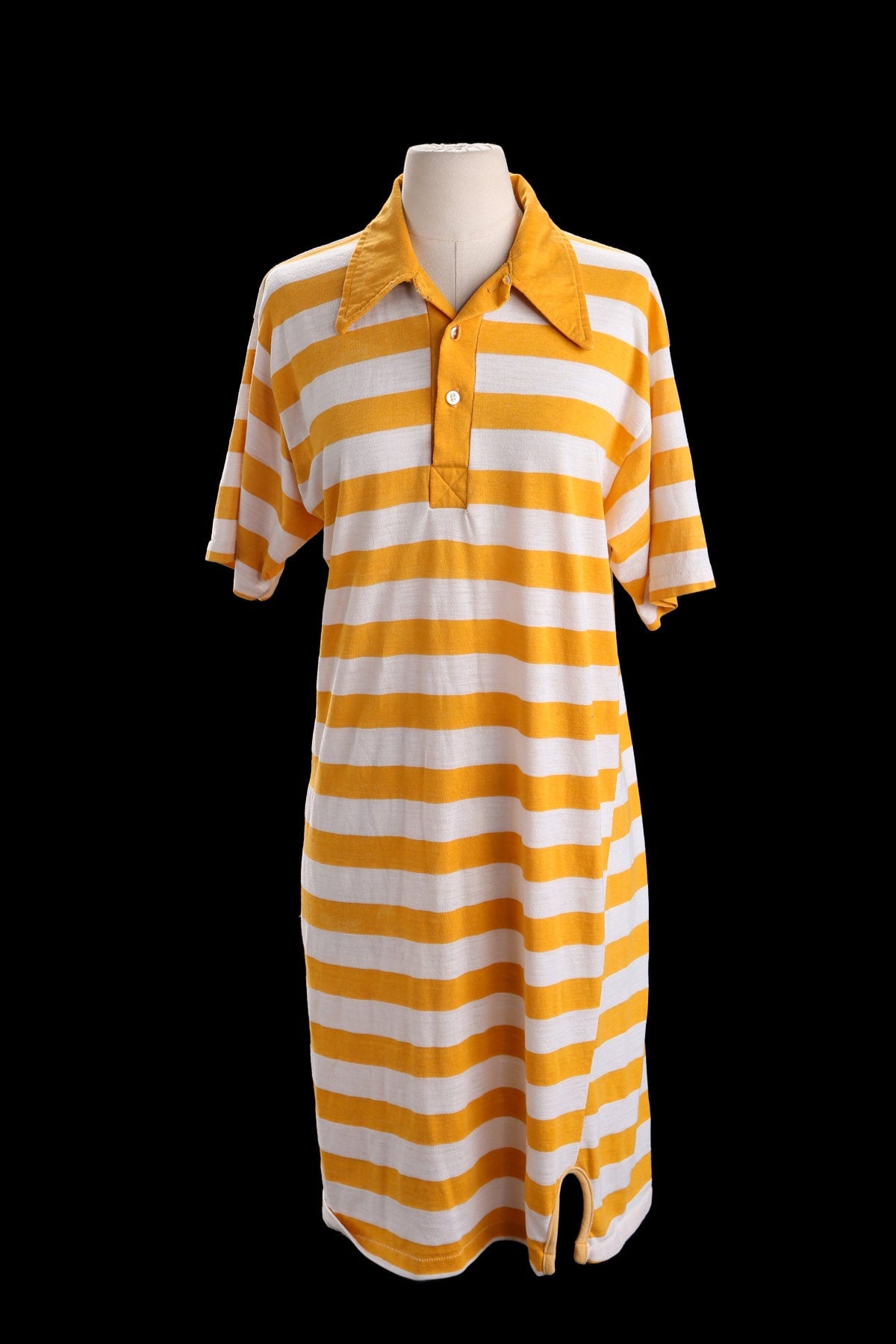 Vintage T-shirt-Dress Striped Yellow and White Pattern Print