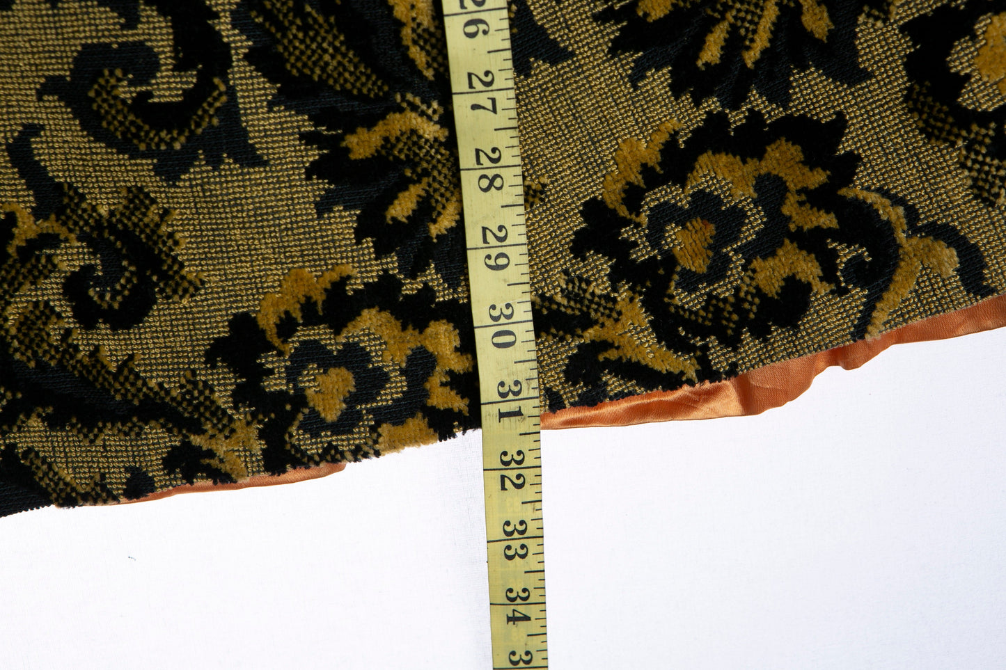 Vintage Women Green Tapestry Poncho - Era 1960's - 1970's