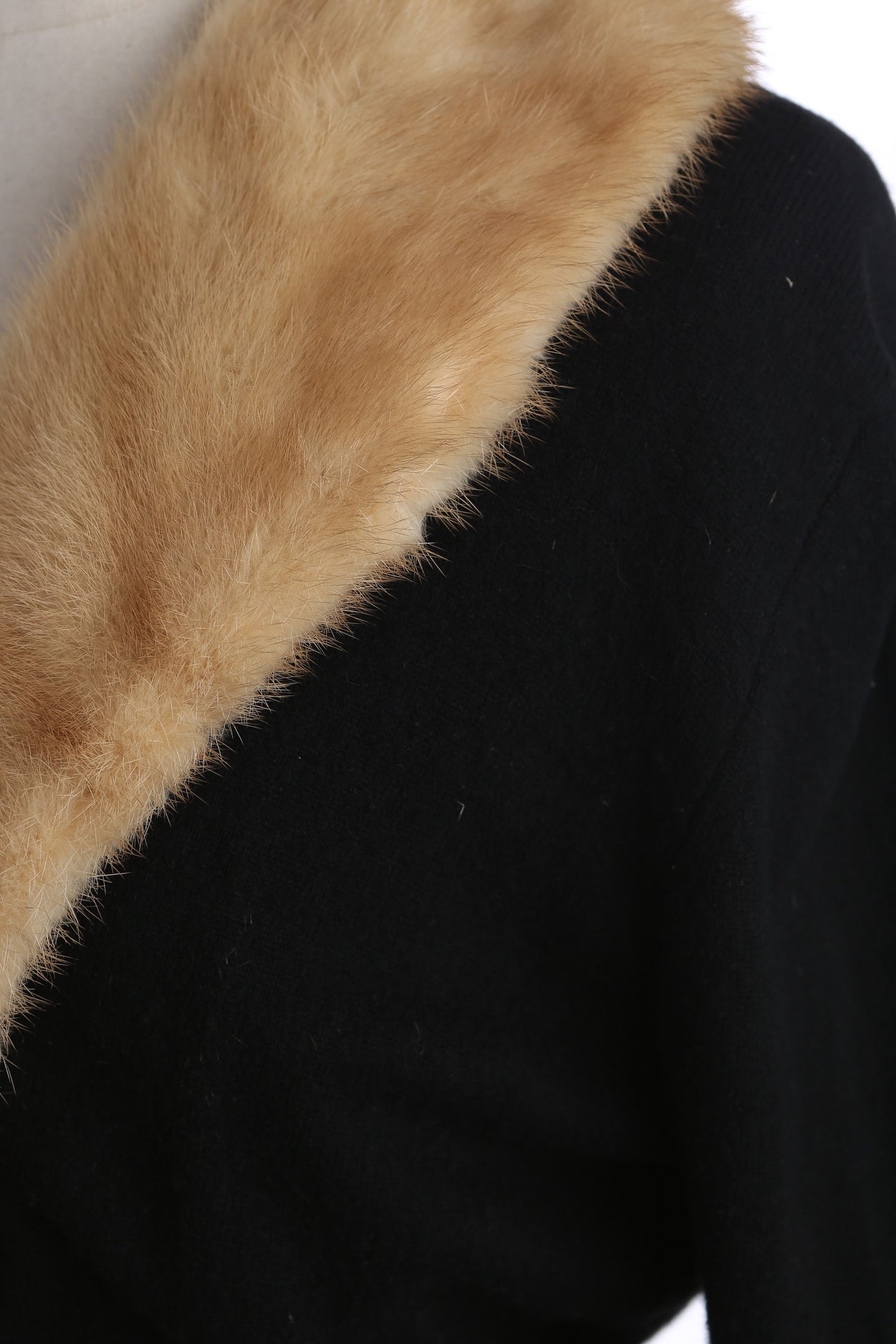 Vintage Women Black Cardigan Sweater with Beige Fur Collar