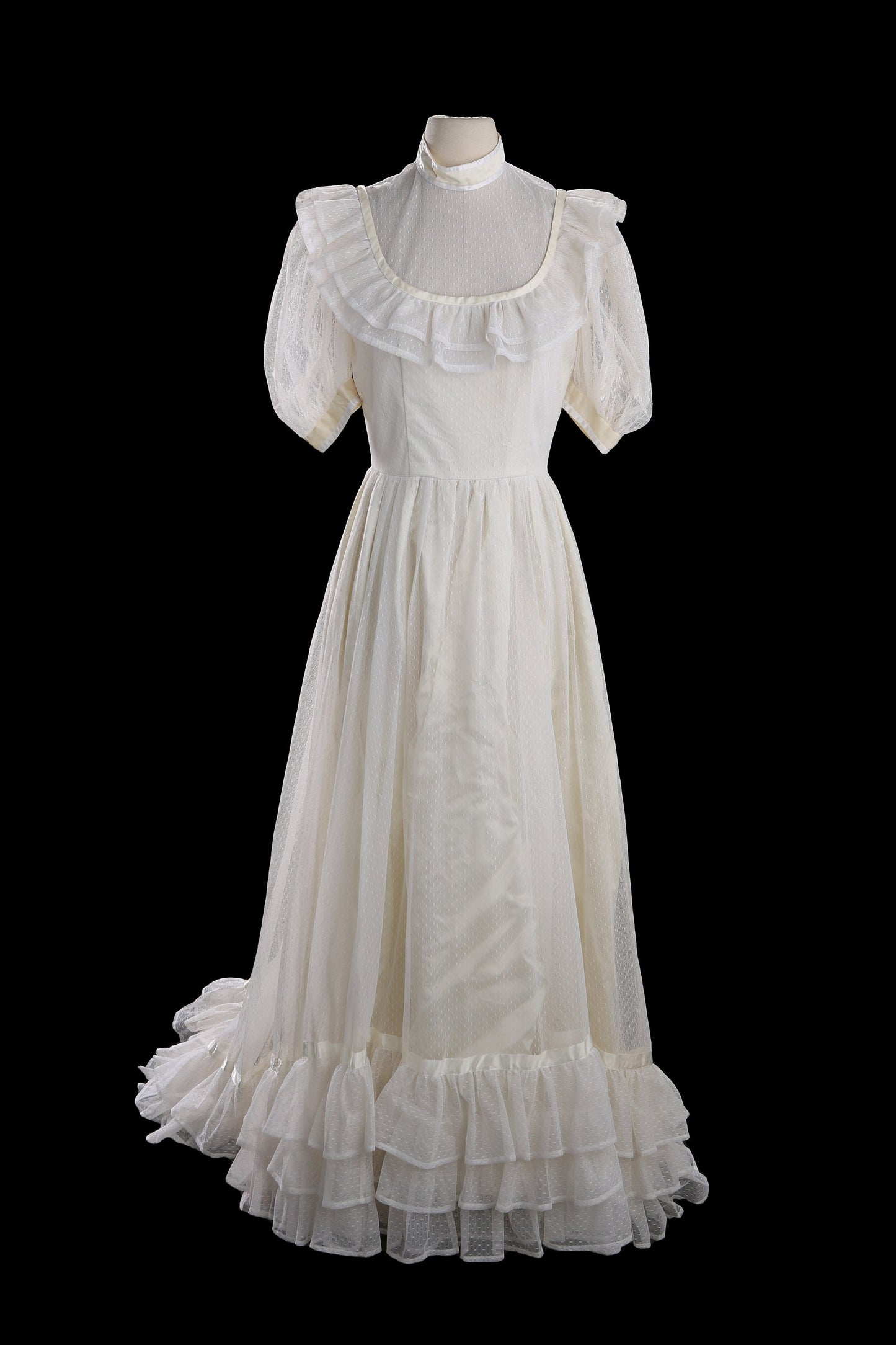 Vintage White Long Prairie Dress - Era 1970s - 1980s