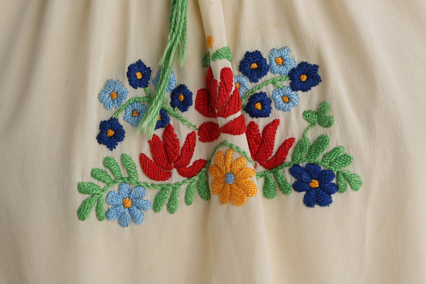 Vintage Floral Embroidered Blouse