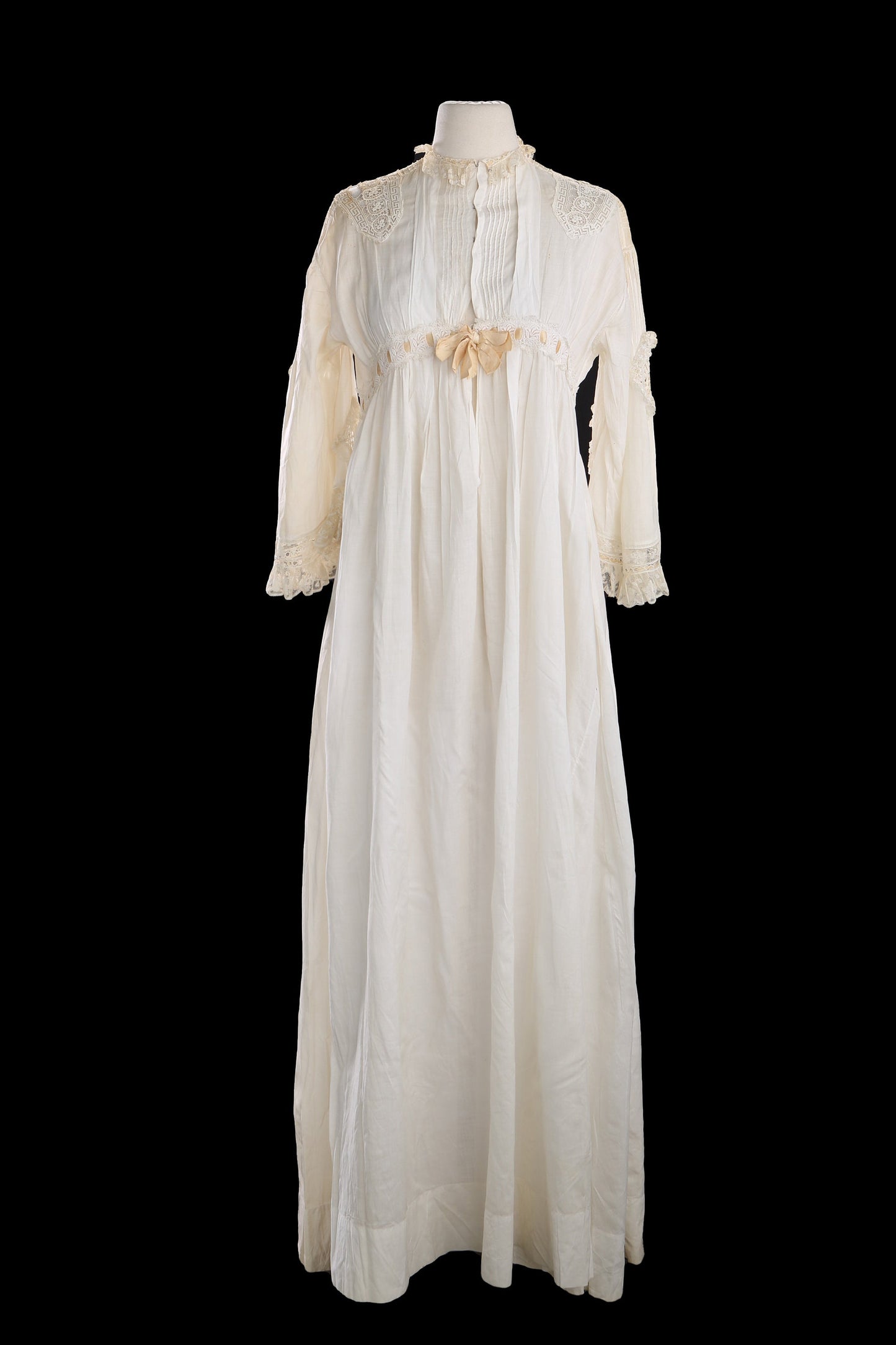 Vintage White Summer Dress - Era 1920s - 1930s