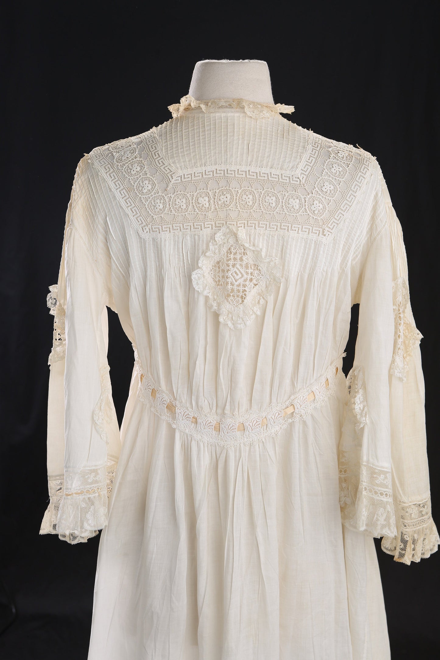 Vintage White Summer Dress - Era 1920s - 1930s