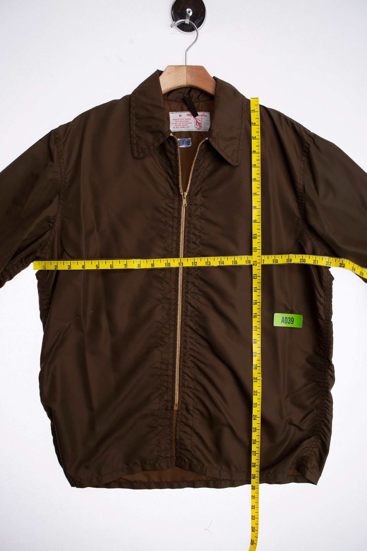 Vintage Men's Brown Nylon Jacket