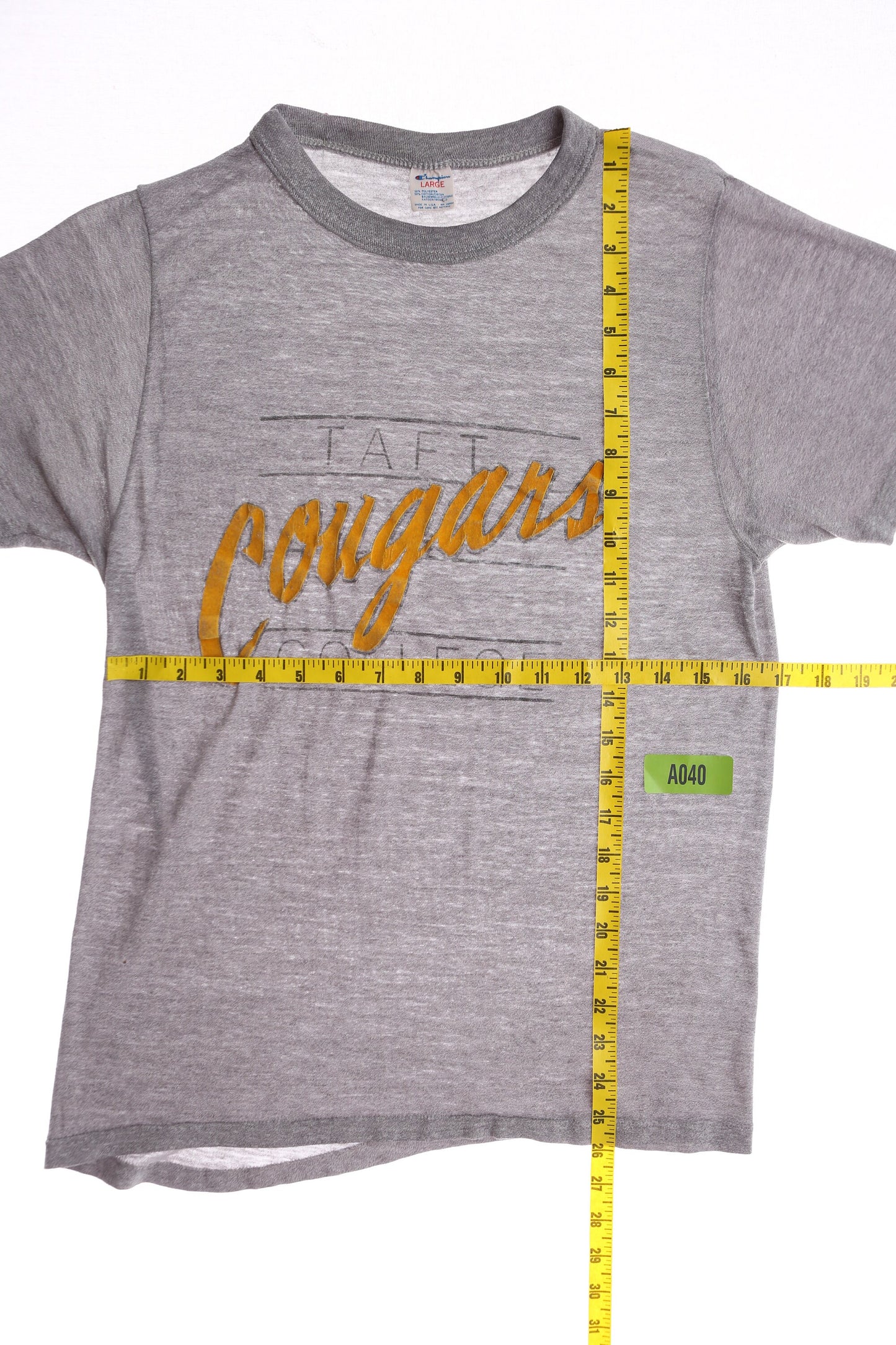 Vintage Champion T-shirt - Taft Cougars College Print