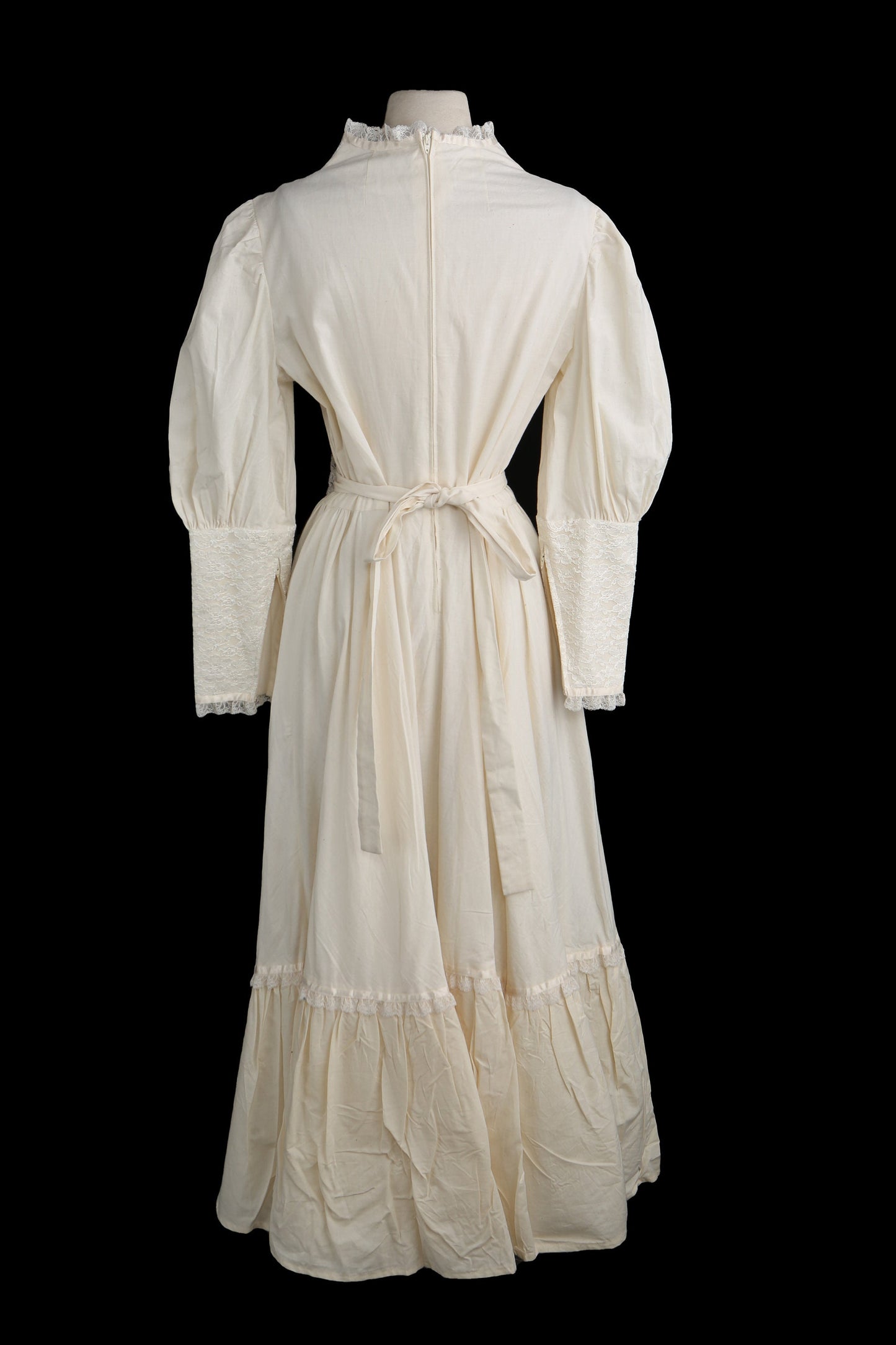 Vintage Prairie Dress - Long Sleeve - Victorian Style - Era 1970s to 1980s