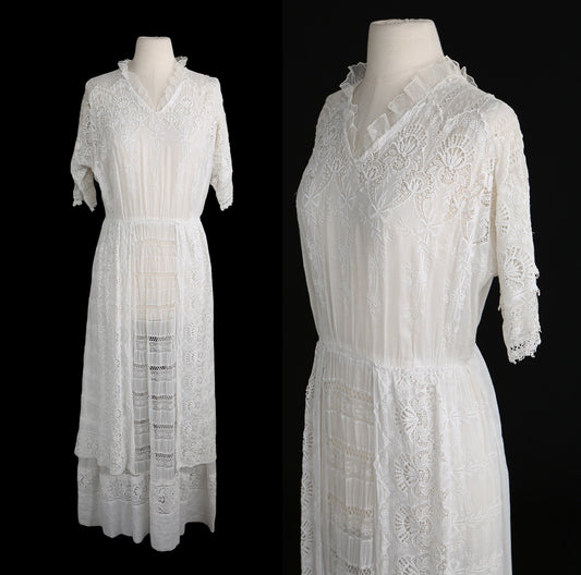 Vintage White Embroidered Summer Dress - Era 1930's to 1940's