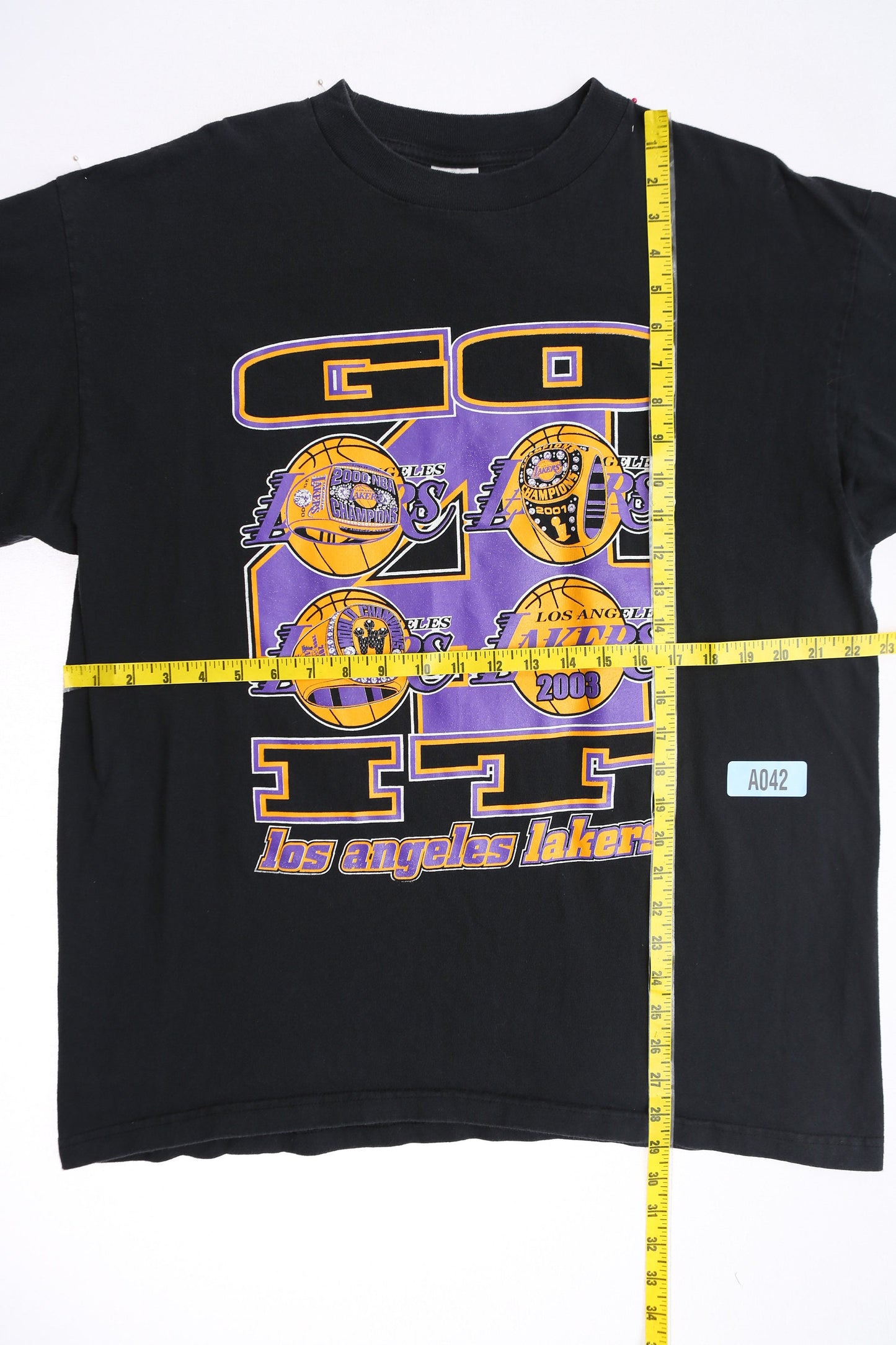 Los Angeles Lakers Graphic T-shirt - Go 4 it - Championships
