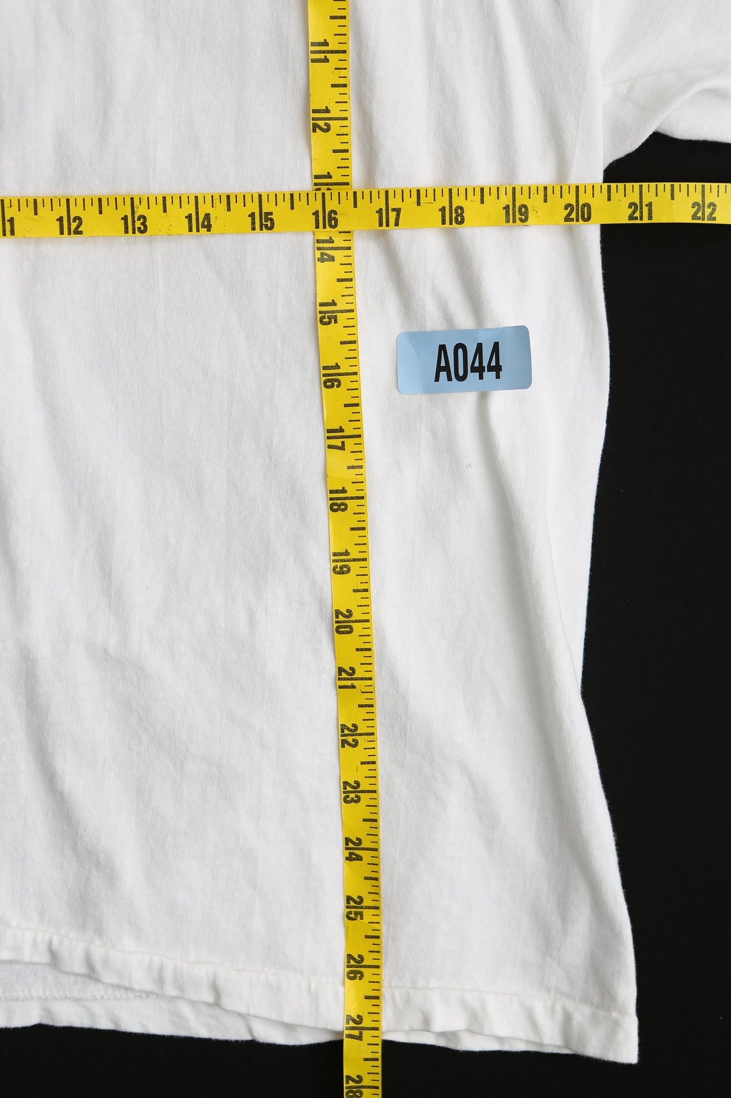 Vintage Net Soft Graphic T-shirt