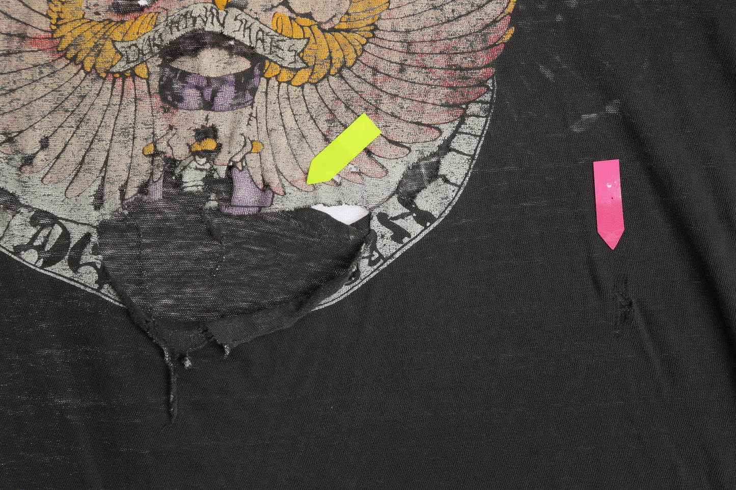 Vintage Graphic Skater T-shirt - Dog Town Skates - This item is recommended AS A COLLECTIBLE.