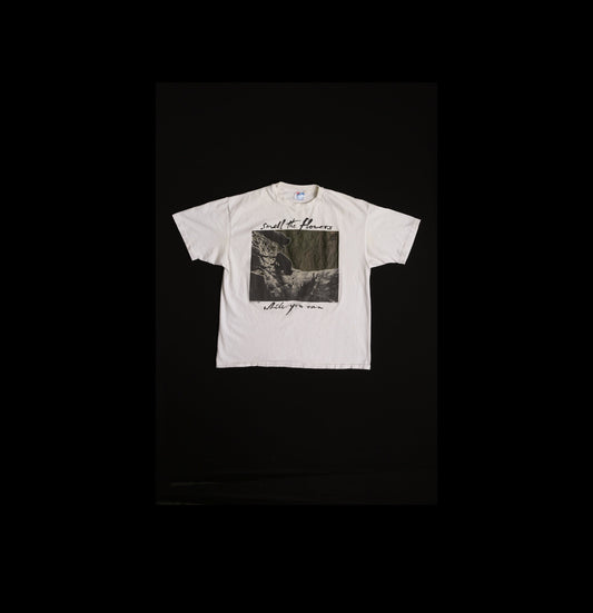 U2 Graphic T-shirt - Smell the Flowers - Ride your car