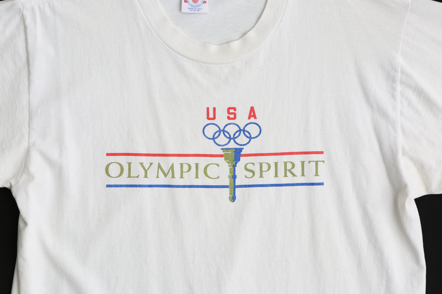 Vintage Olympic Spirit USA Graphic T-shirt