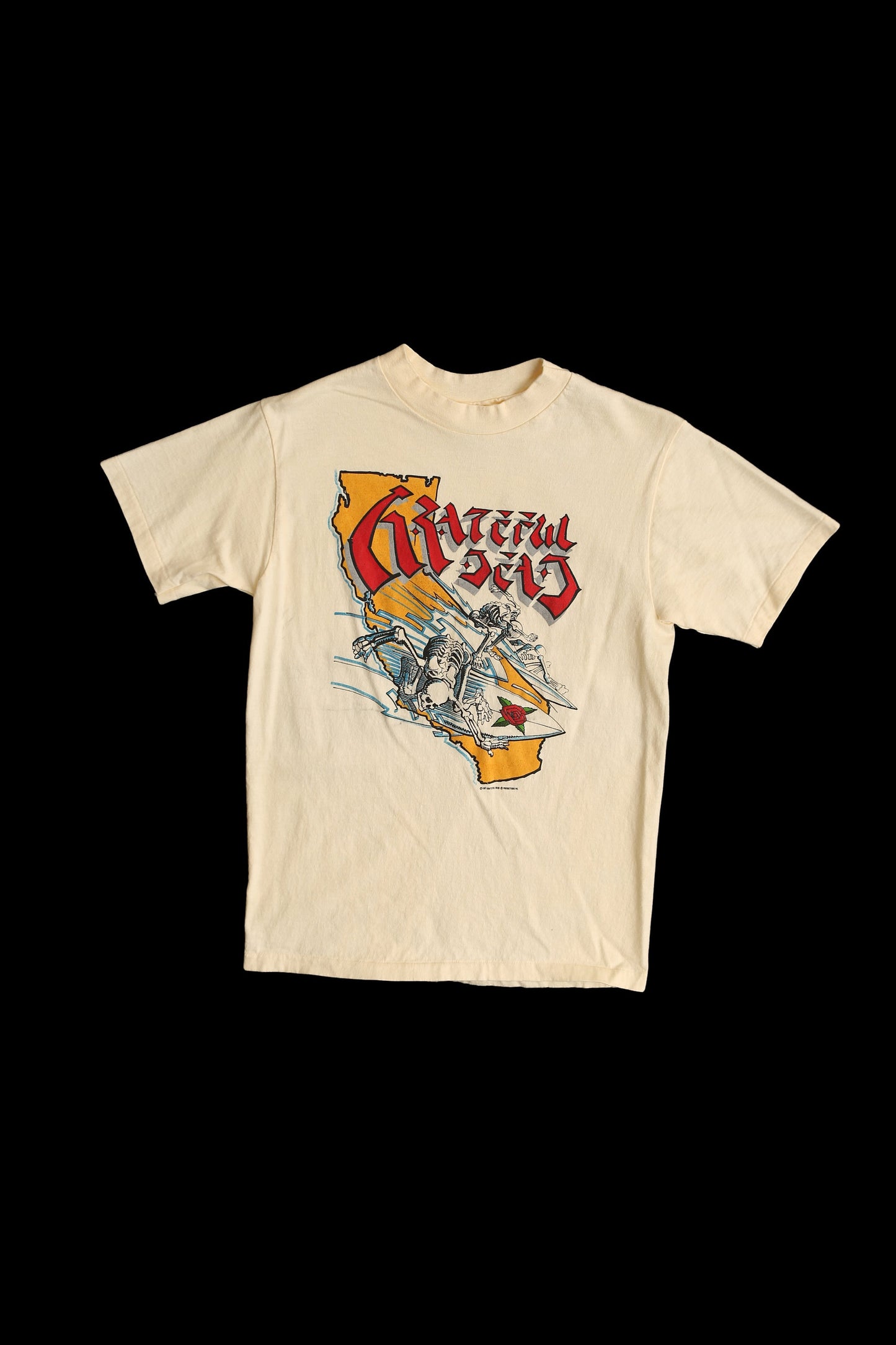 Vintage Grateful Dead T-shirt - Surfing on California State