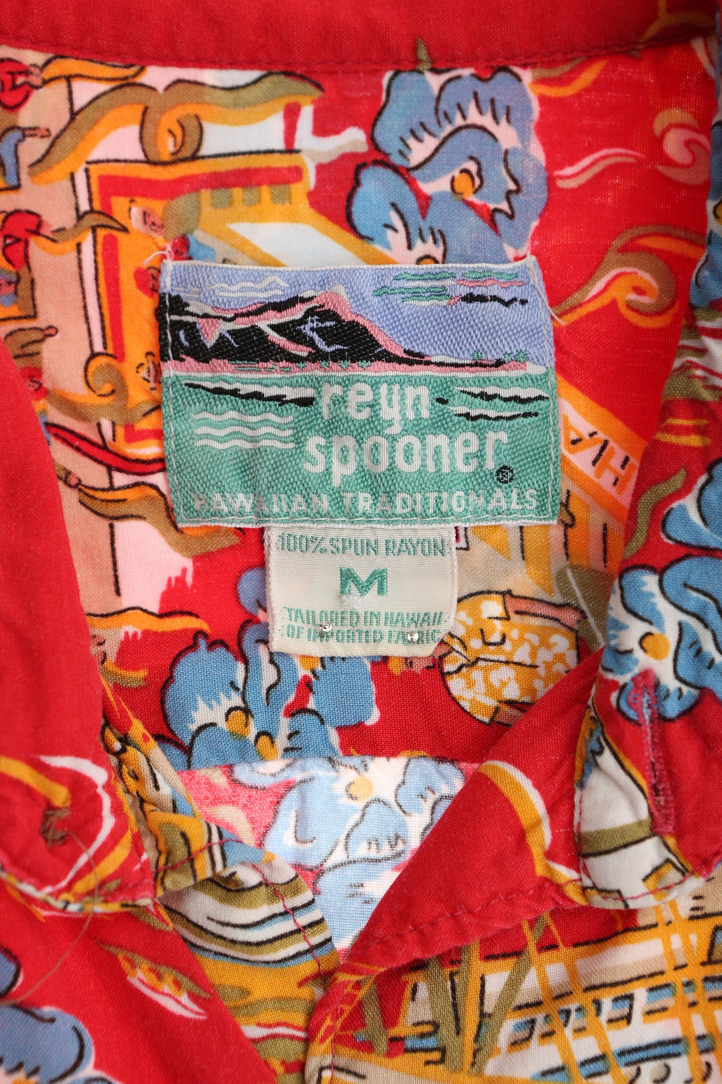 Vintage Red Hawaiian Shirt by Rey Spooner / Era 90s - Y2K