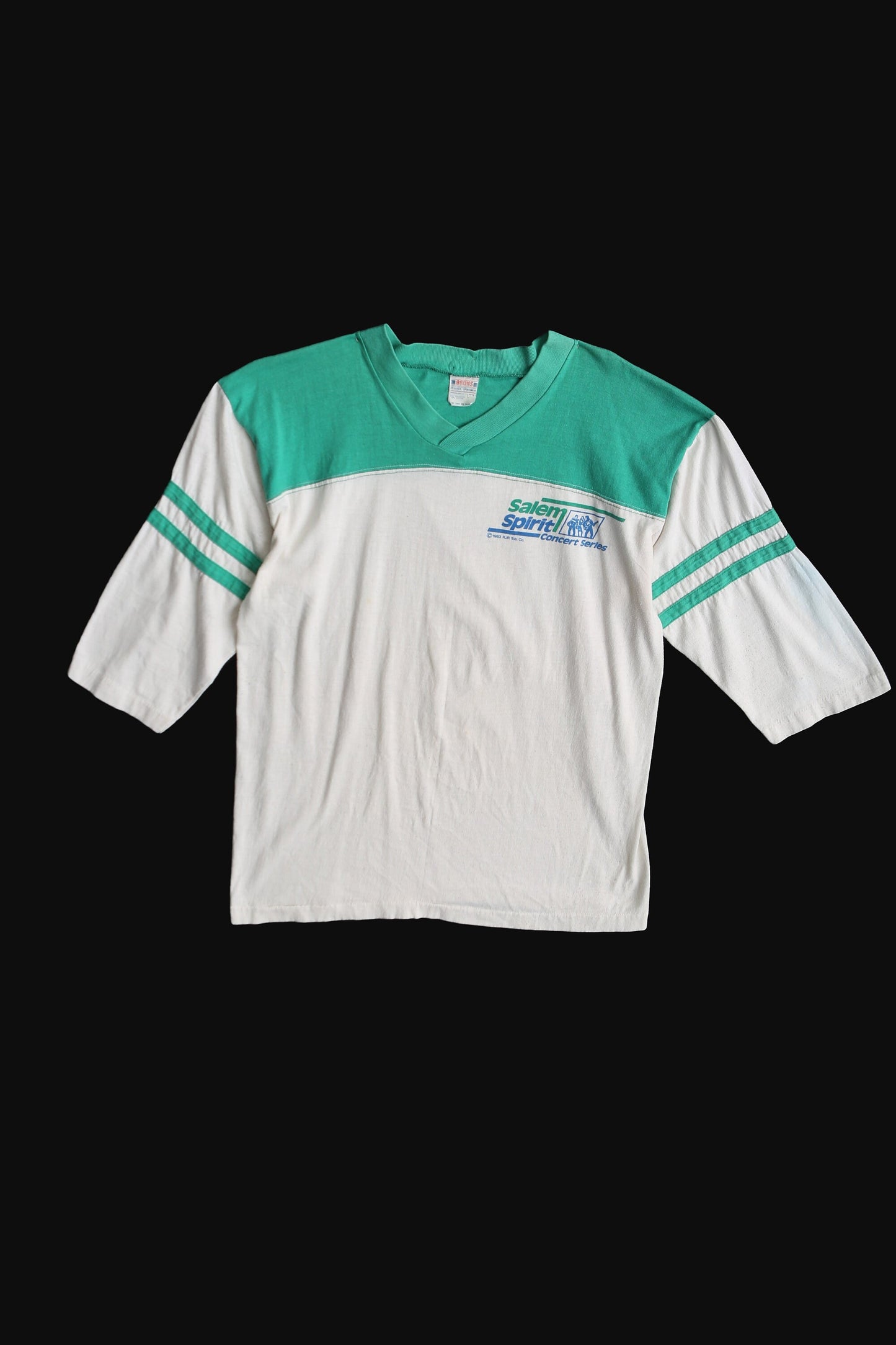 Vintage Concert Series Alabama and Juice Newtown Graphic T-shirt