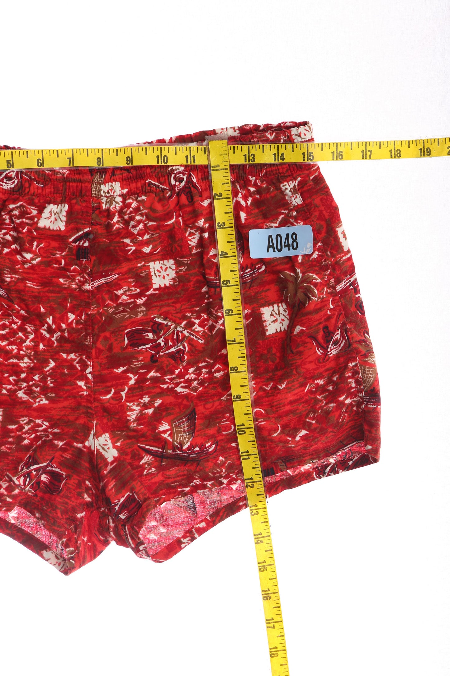 Vintage Men Red Hawaiian Swim Trunks / Era 1950's - 1960's