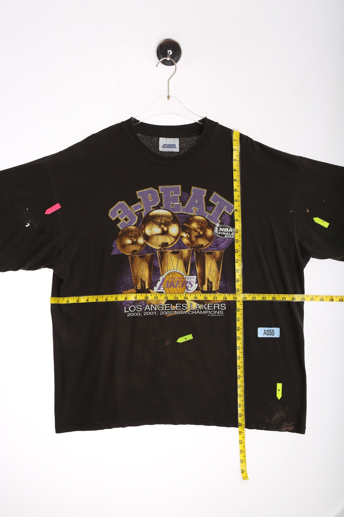 Vintage Los Angeles Lakers 3 Peat Graphic T-shirt