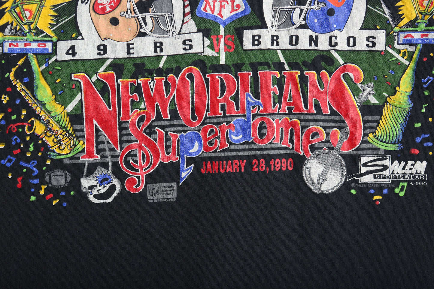 Vintage Super Bowl Graphic T-shirt / New Orleans Super Dome / 49ers VS Broncos