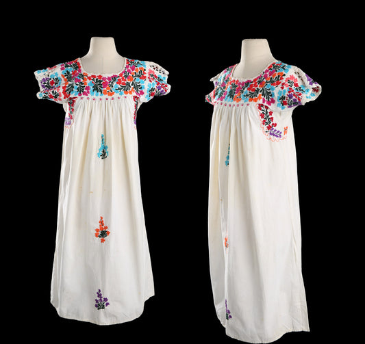 Vintage Women White Floral Embroidery Dress
