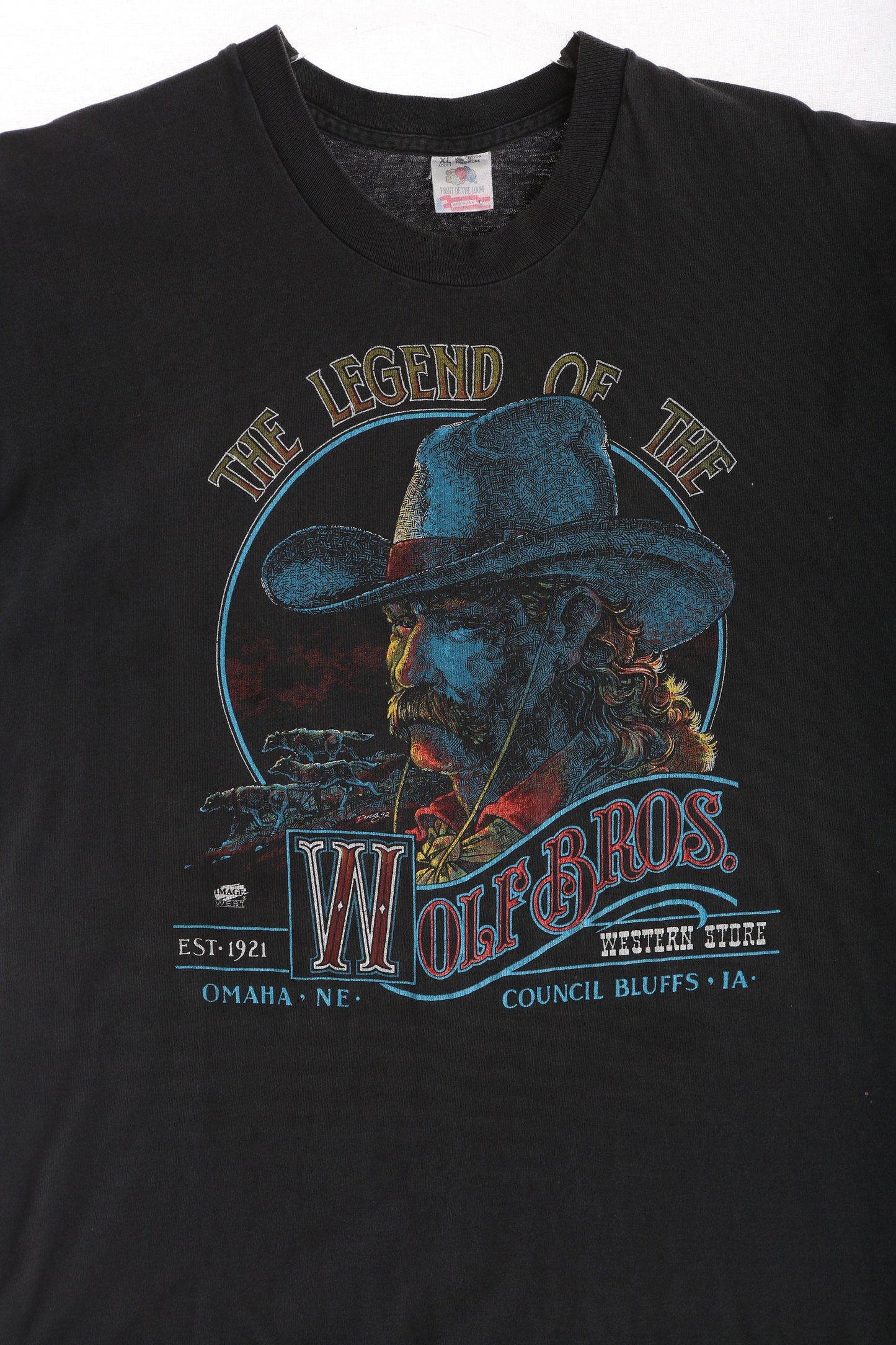 Vintage Western Graphic T-shirt / The Legend of the Wolf Bros / Council Bluffs