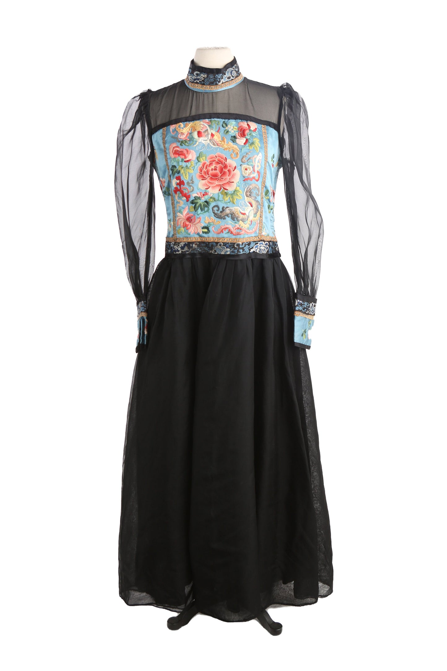 Vintage women Black Embroidered Evening Dress