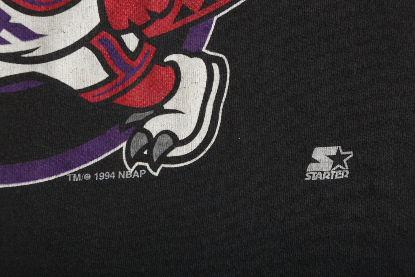 Vintage Toronto Raptors Basketball Graphic T-shirt By Starter