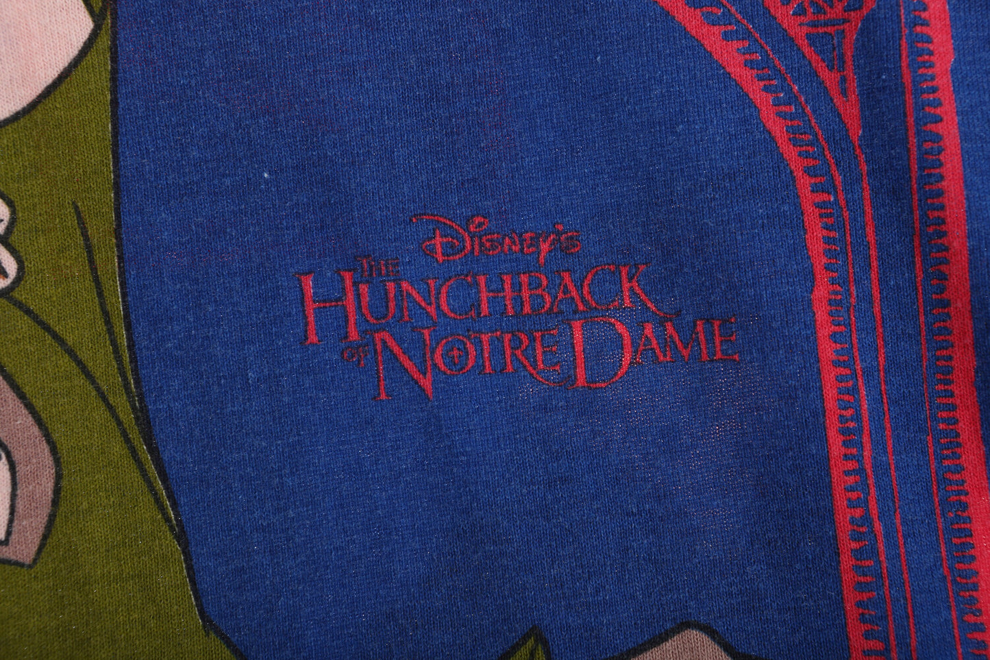Vintage Hunchback Notre Dame Graphic T-shirt
