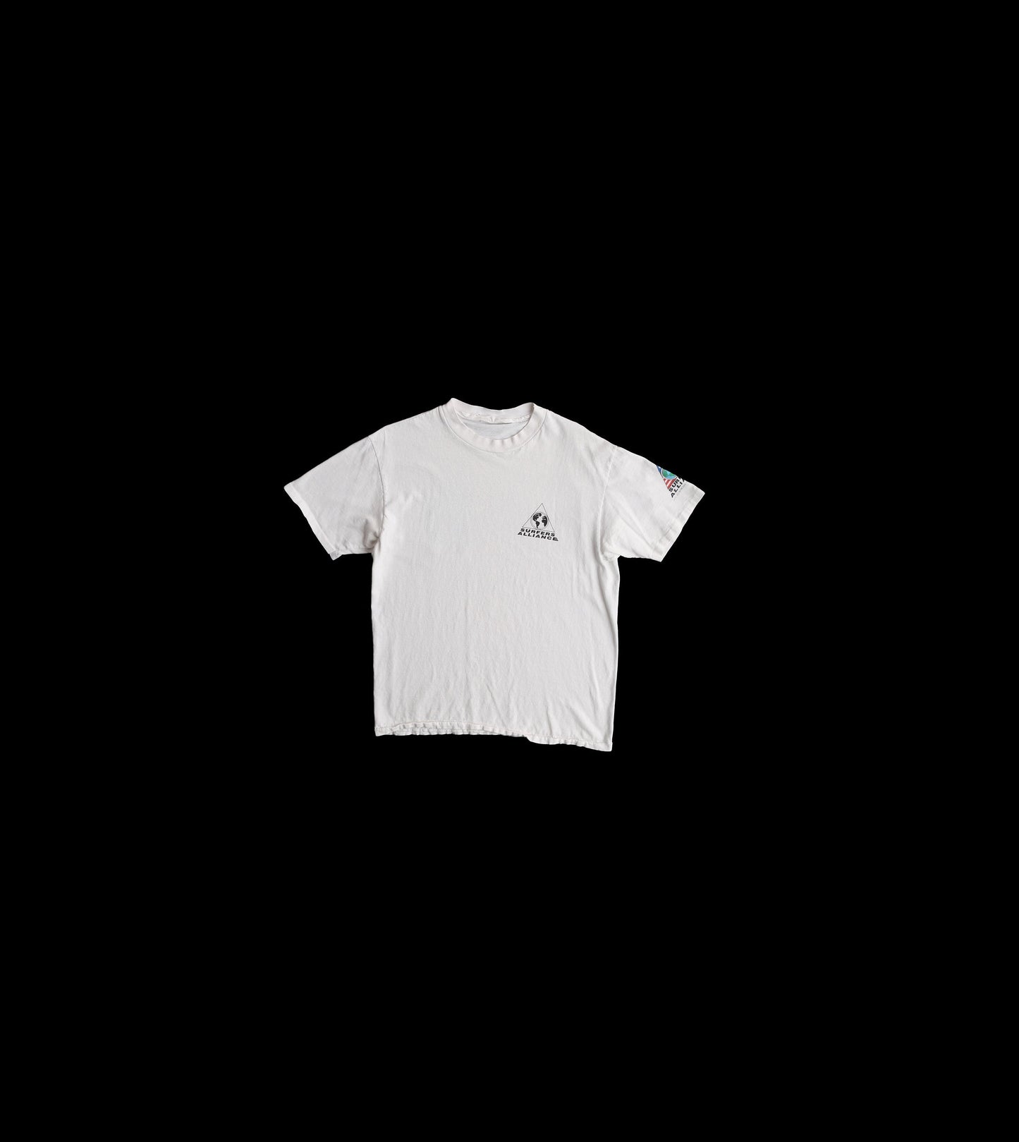 Vintage Surfing Graphic T-shirt / Surfers Alliance Print