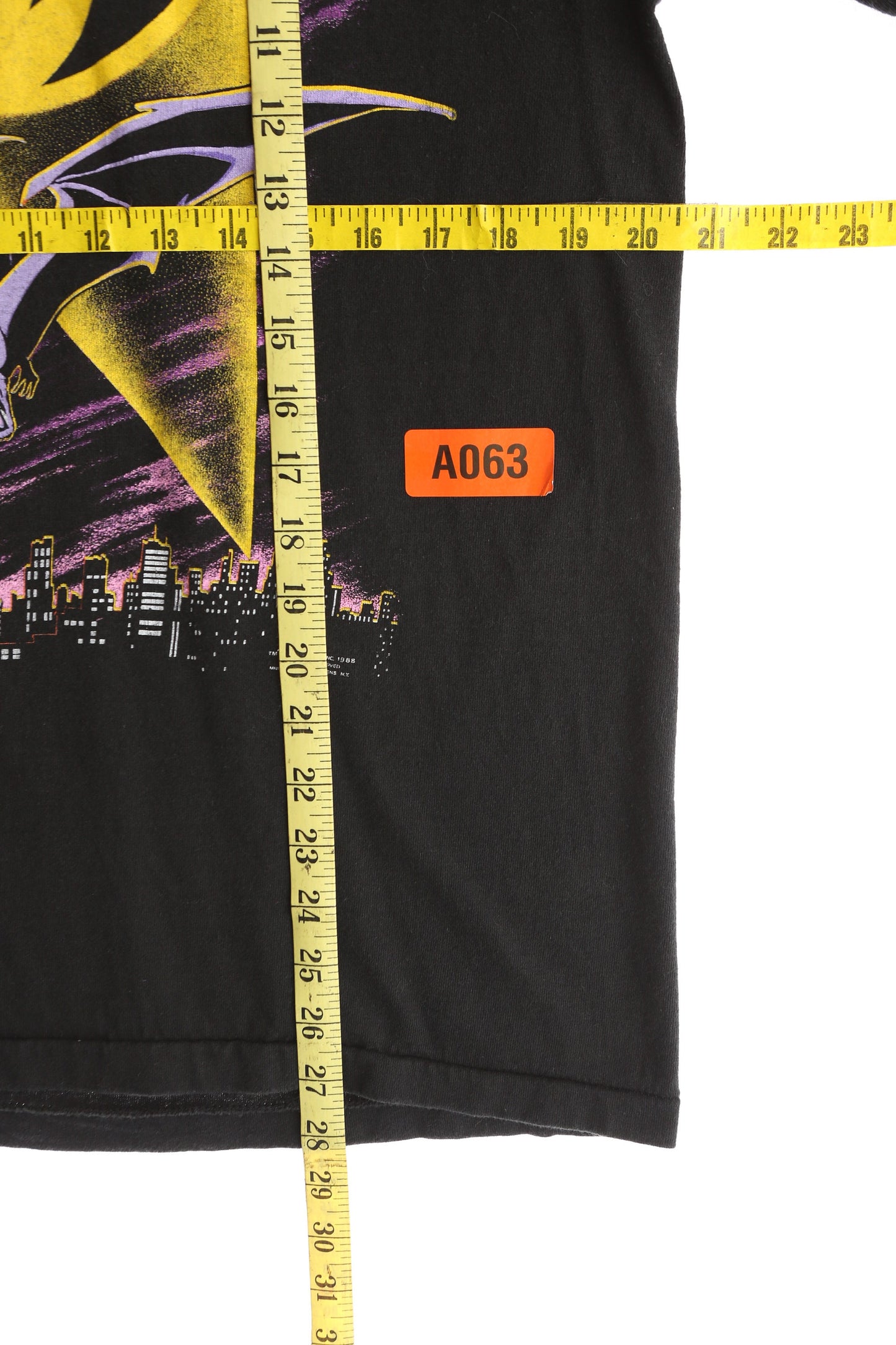 Vintage Batman Black Graphic T-shirt