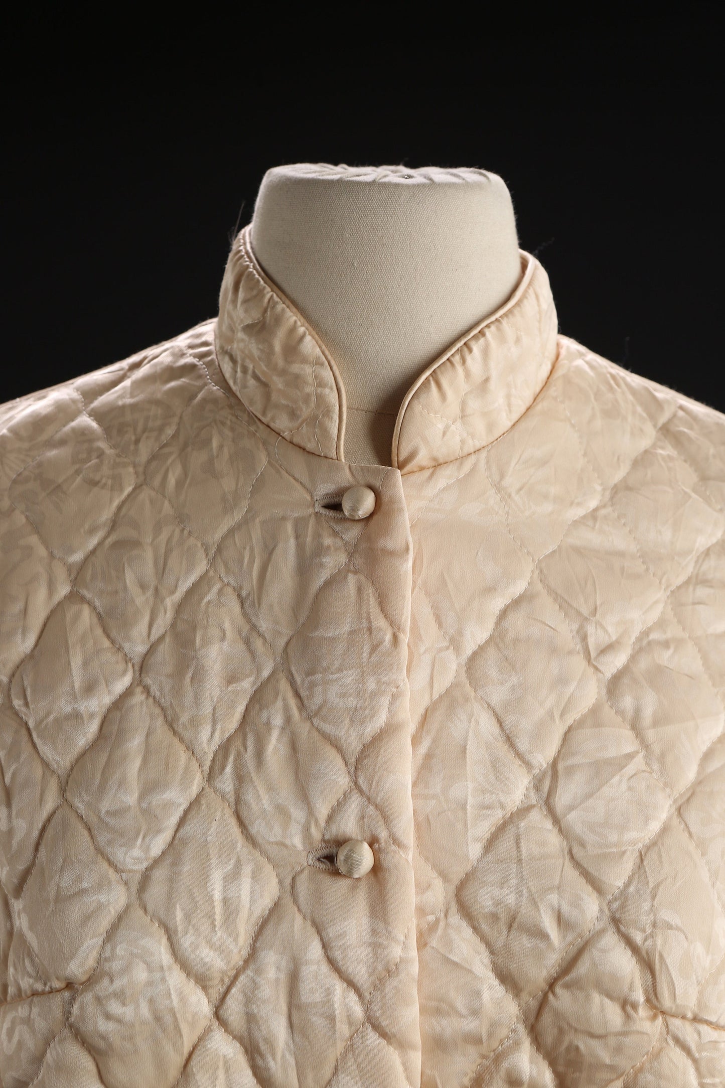 Vintage Women evening Beige Jacket / Estimated Era 1950s - 1960s by Ro-Vel Loungewear