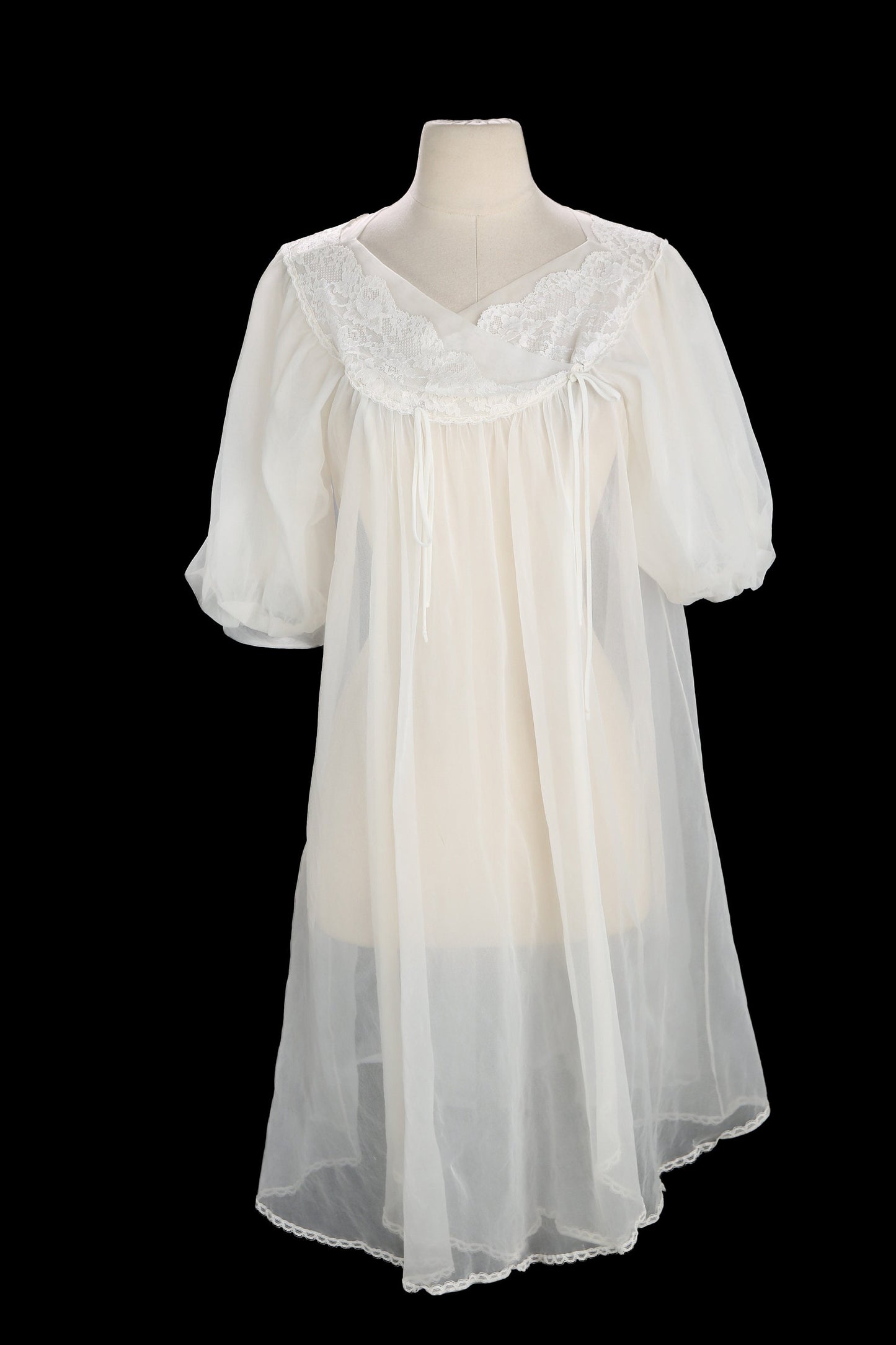 Vintage White Nightgown Blouson