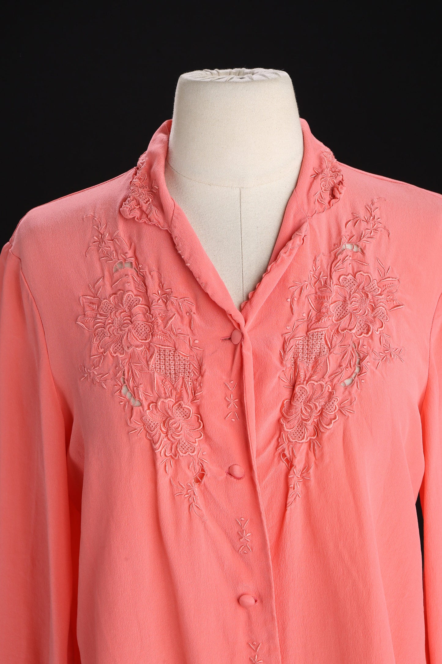 Vintage Women Pink Silk Floral Embroidered Blouse