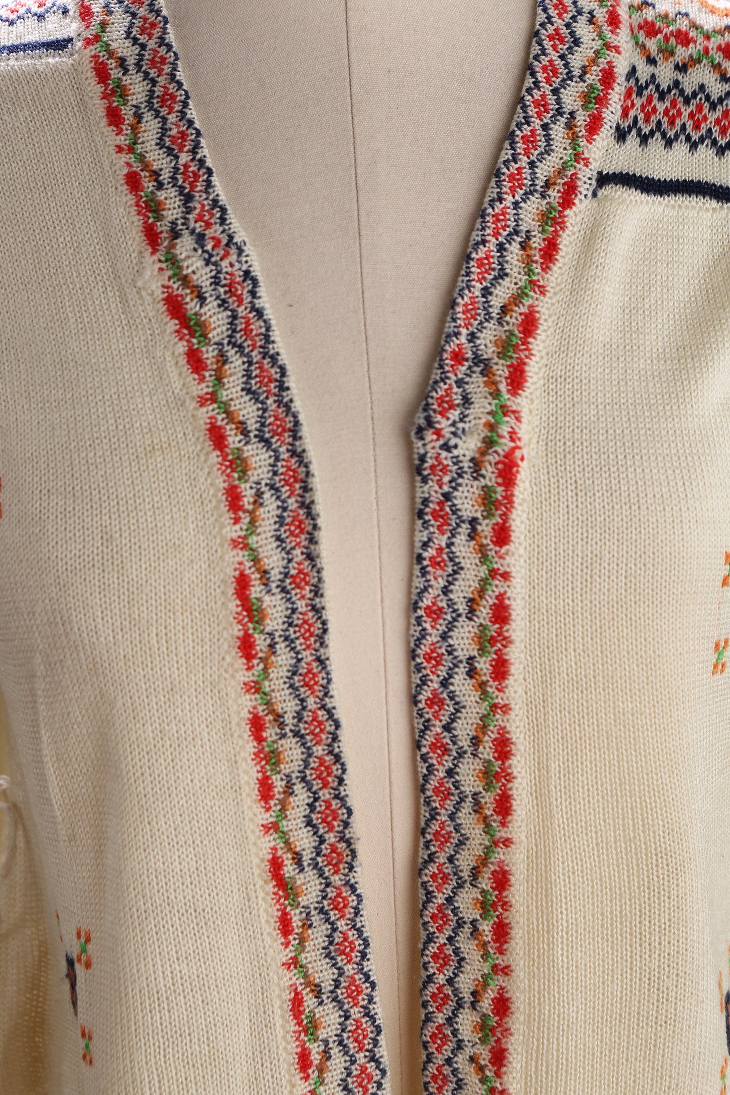 Vintage Women Open Sweater / Estimated Era 70s - 80s