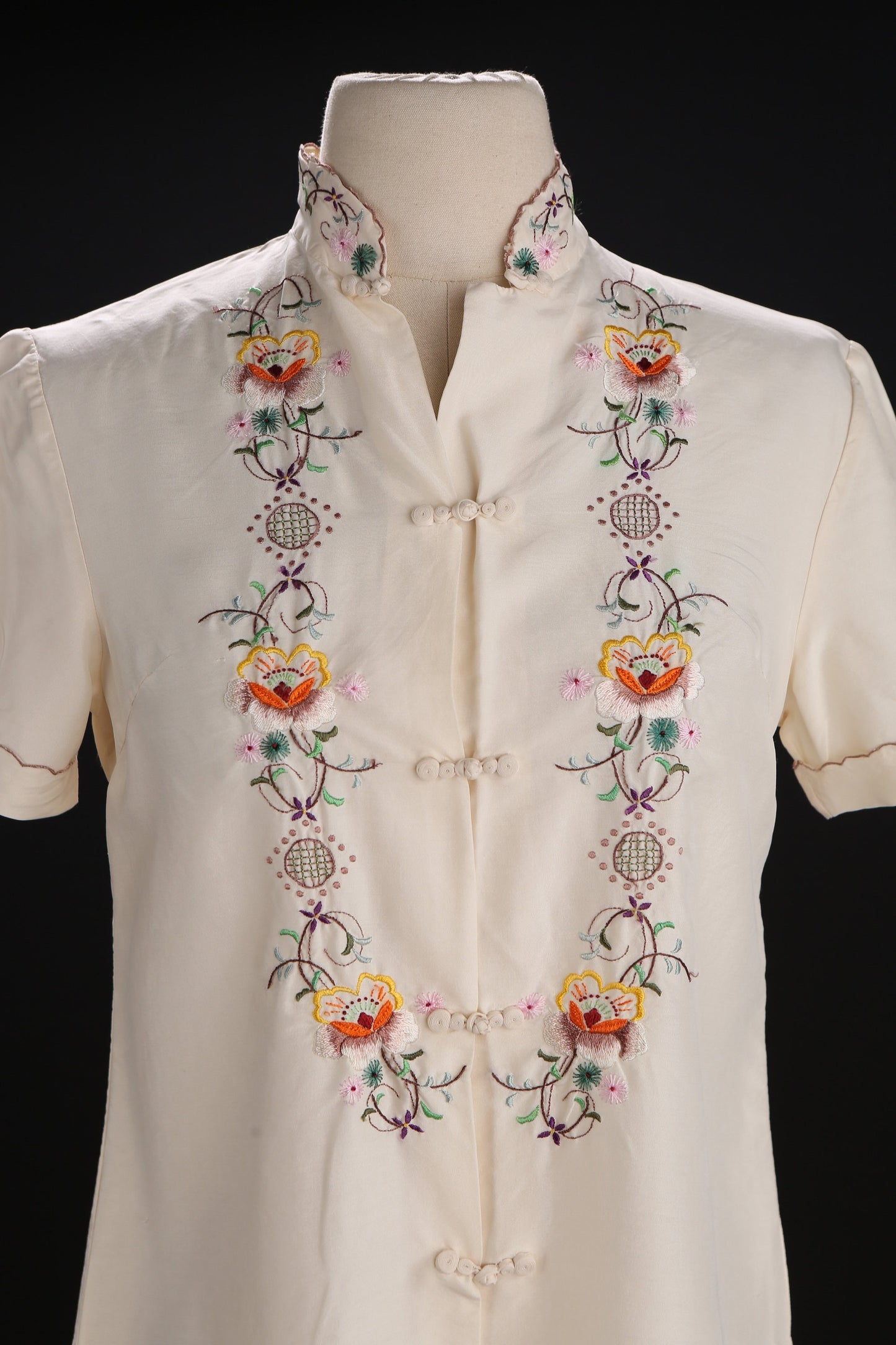 Vintage Chinese Embroidered Blouse