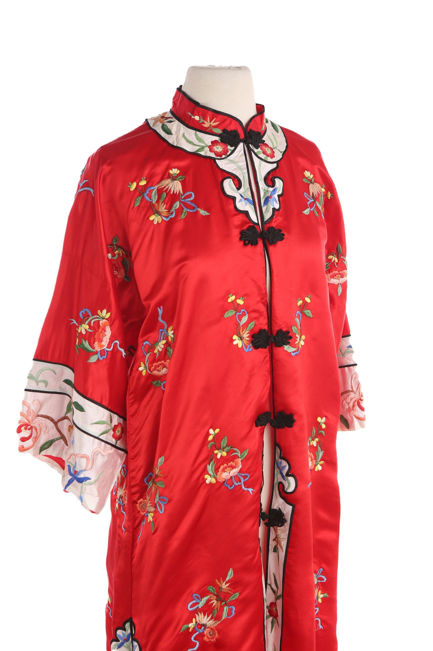 Vintage red Cheongsam Robe with Embroidered Details by Golden Bee