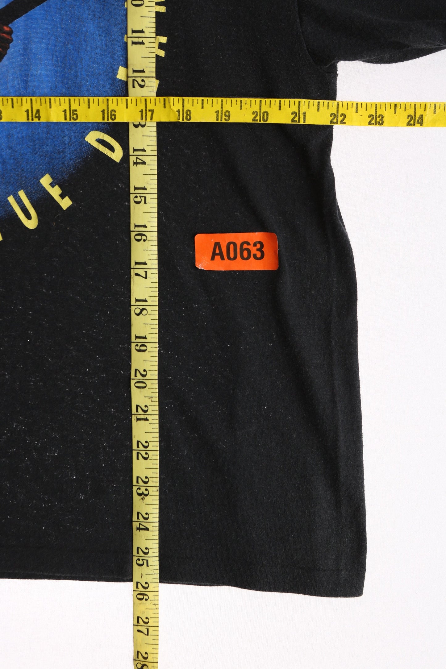 Vintage 1990 World Tour Joe Satriani flying in a Blue Dream Rock Graphic T-shirt